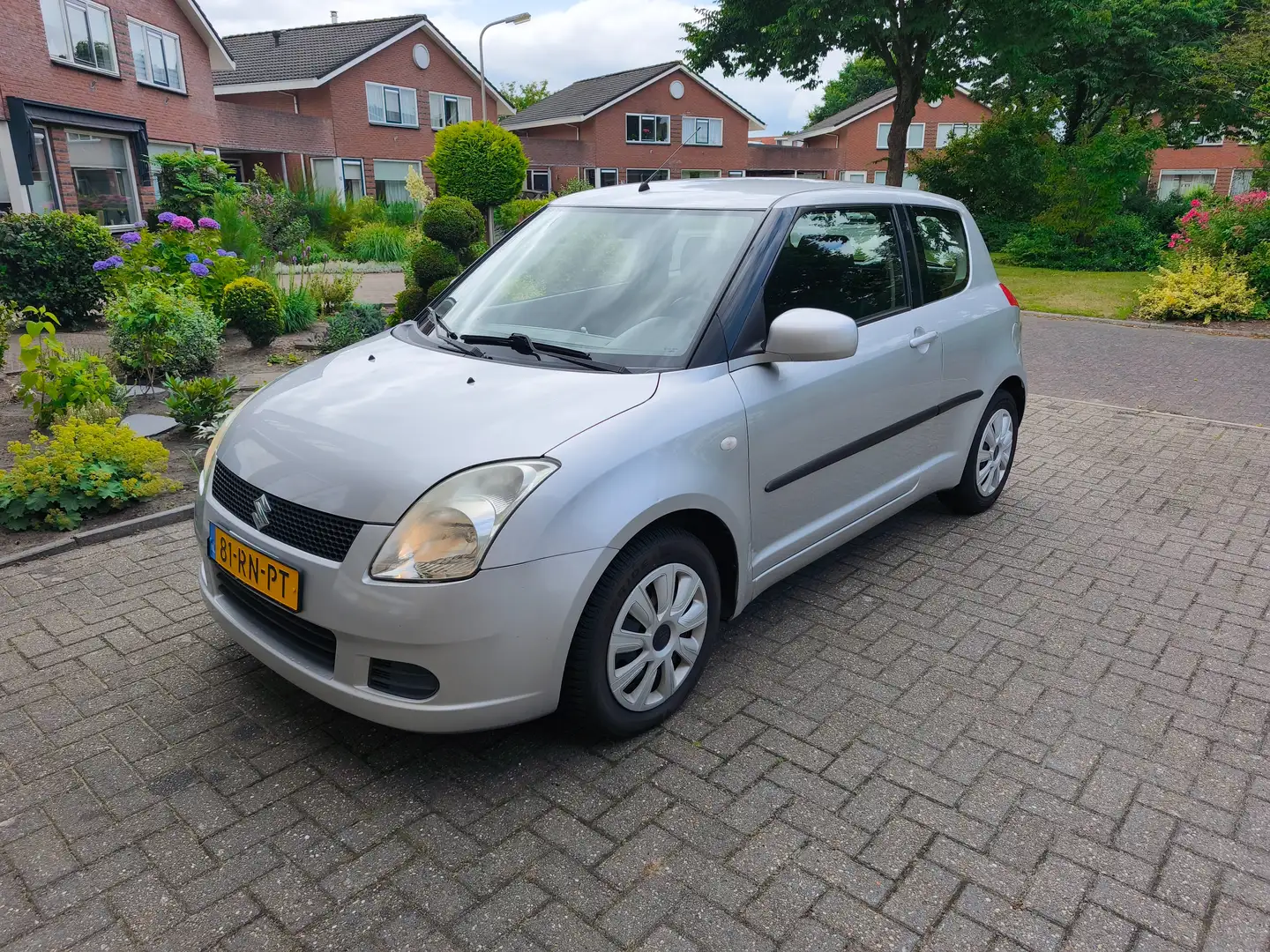 Suzuki Swift Swift 1.3 GLS Gris - 1