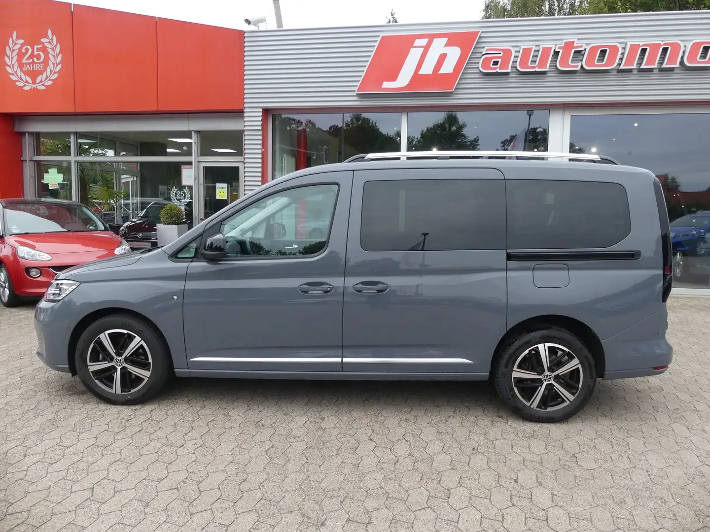 Volkswagen Caddy Maxi Style virtual*7 Sitze*AHK*Navi Grijs - 2