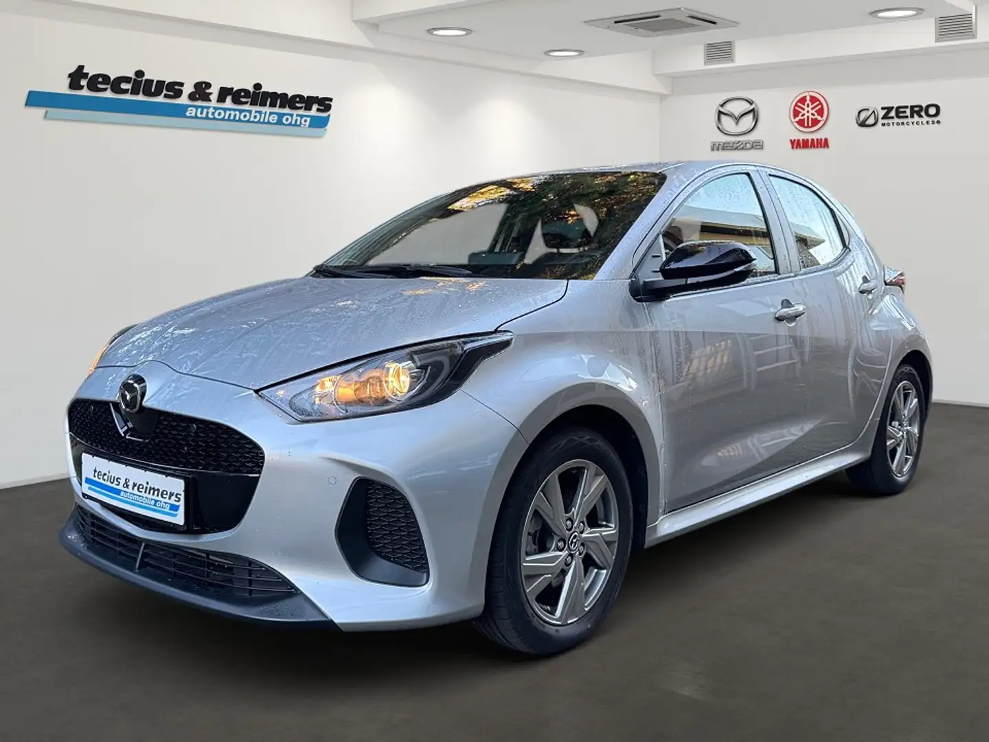 Mazda 2 Hybrid 1.5 116 Exclusive-Line Silber - 1