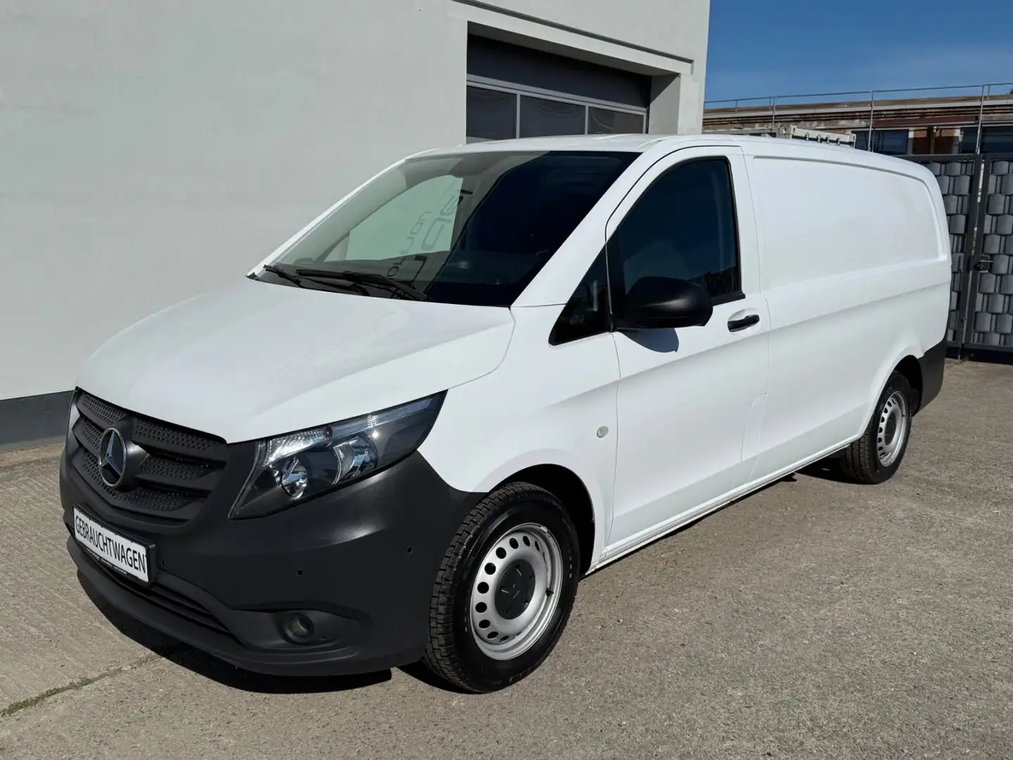 Mercedes-Benz Vito Kasten 114 CDI PRO RWD lang, AUTOM,SORTIMO White - 1