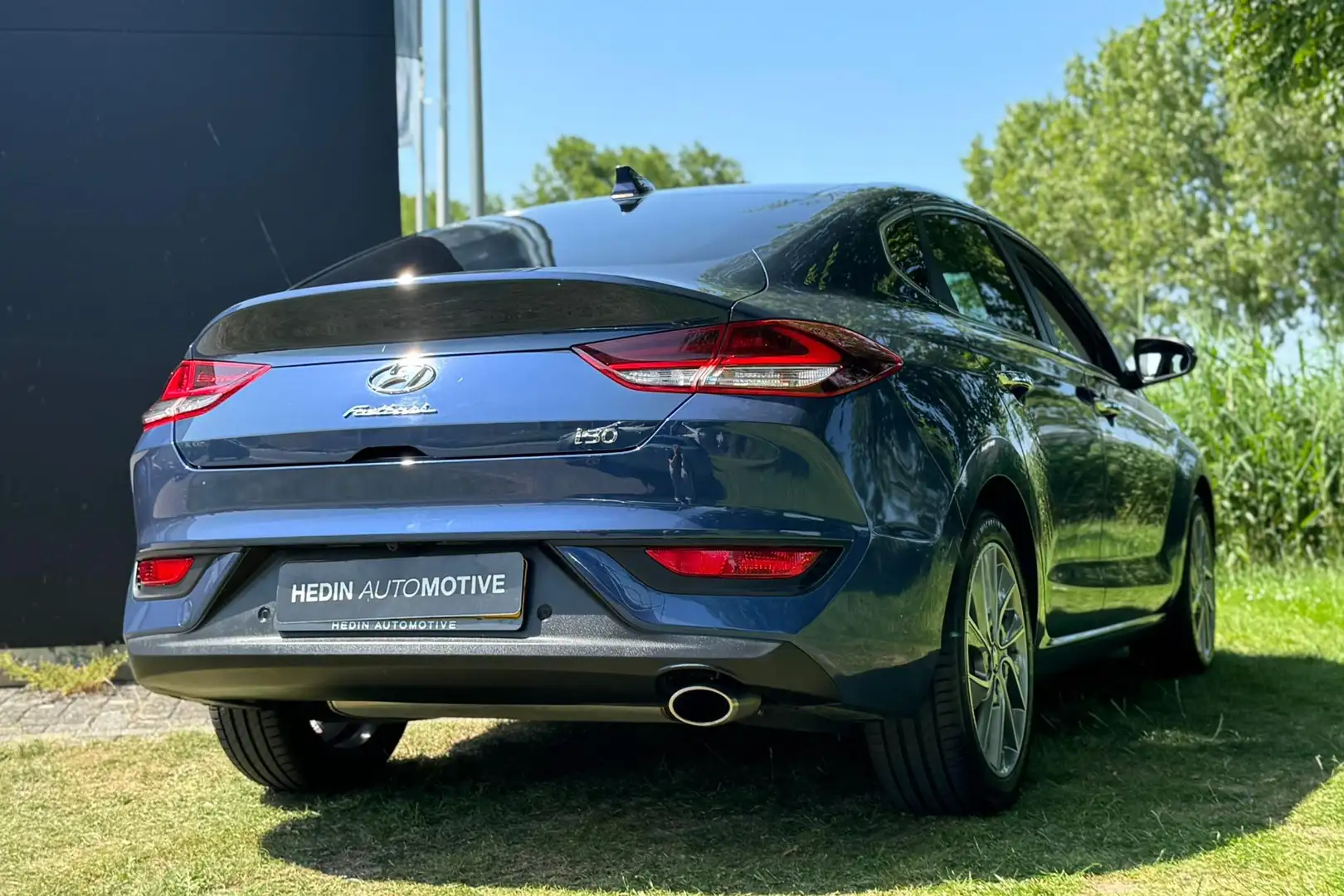 Hyundai i30 Fastback 1.4 T-GDI Premium | Aut. | Climate Contro Bleu - 2