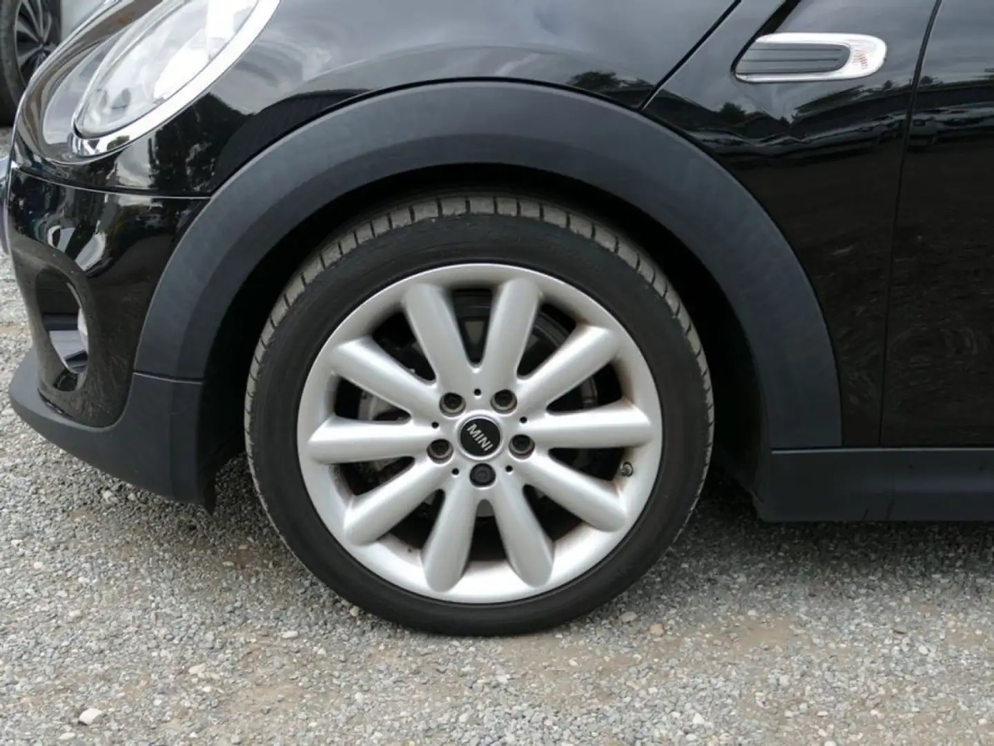 MINI One HATCH 3 PORTES F56 1.5 136 Ch BVM6 3P Noir - 2