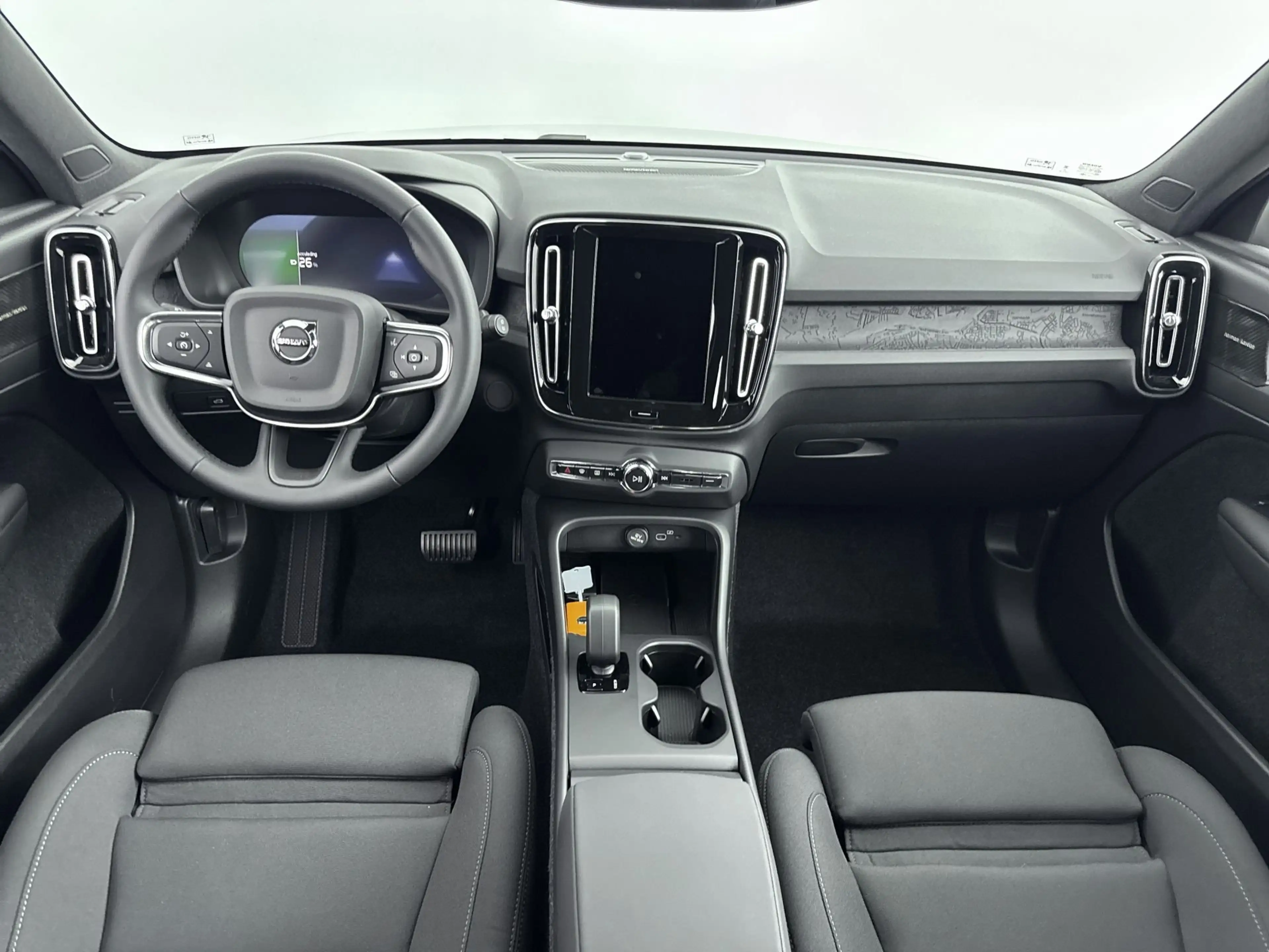 Volvo EX40 Extended Range Plus Black Edition | 20 inch LM | H — photo 32