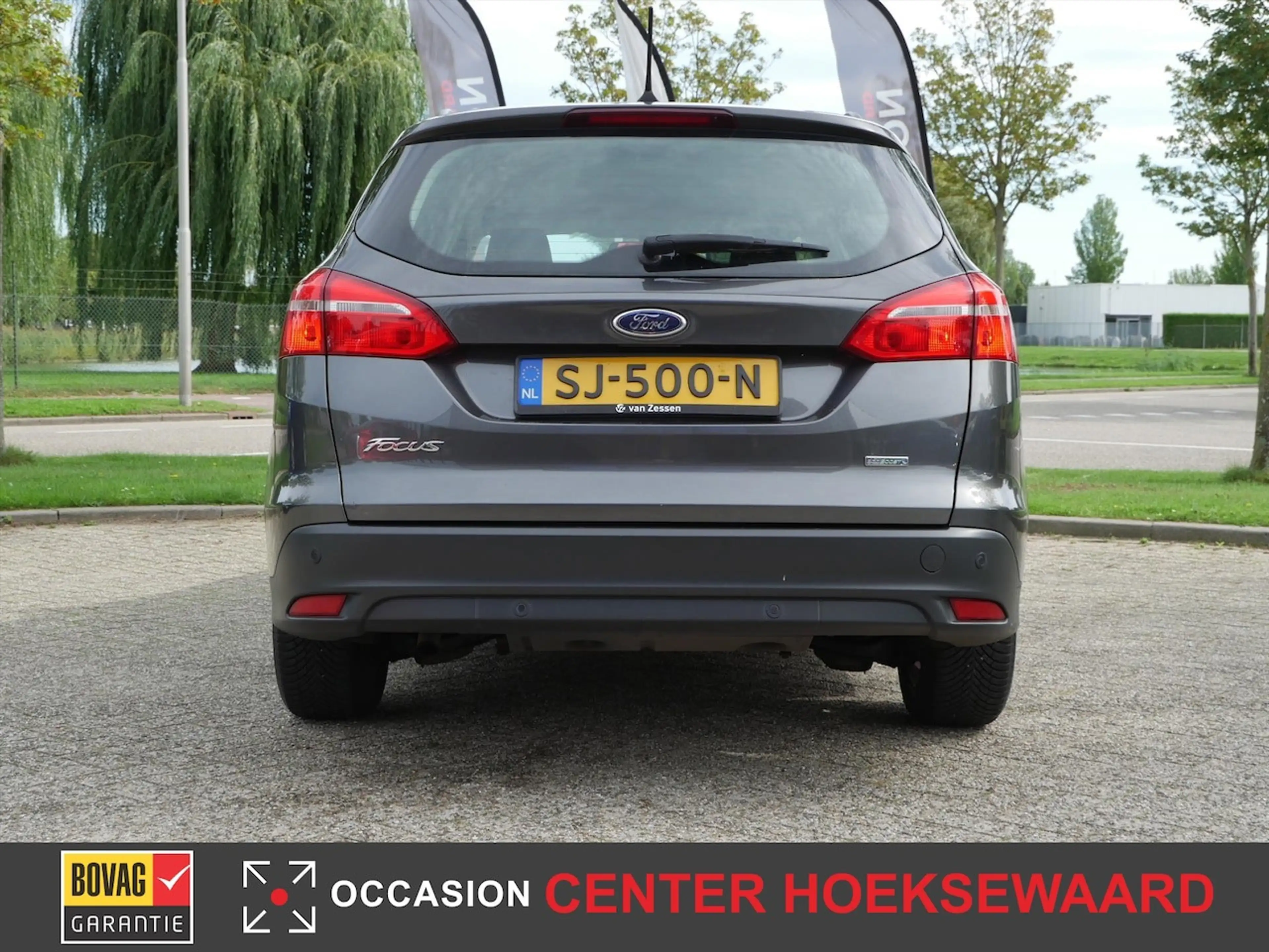 Ford Focus Wagon 1.0 Trend Edition — photo 13