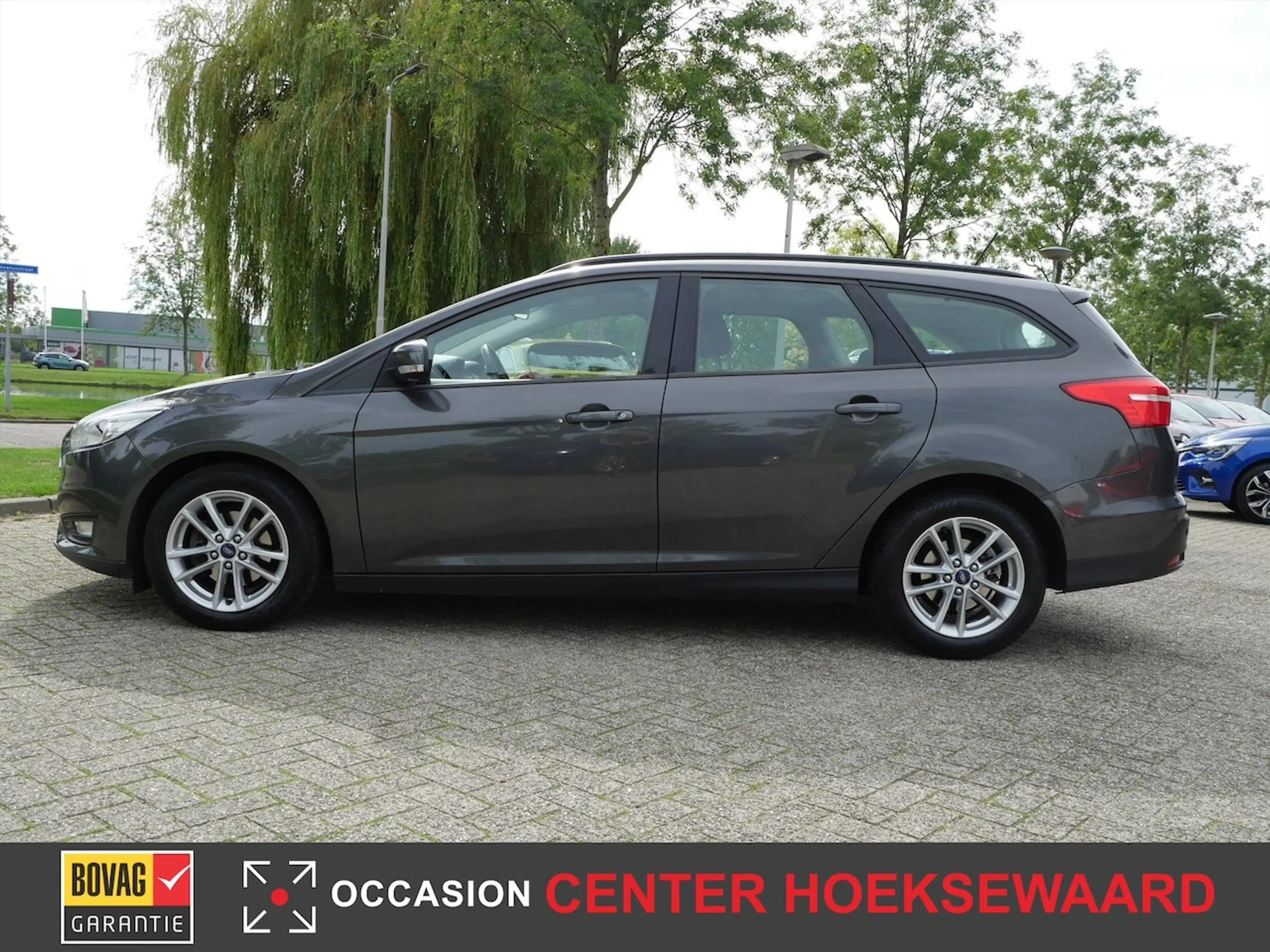 Ford Focus Wagon 1.0 Trend Edition — photo 12