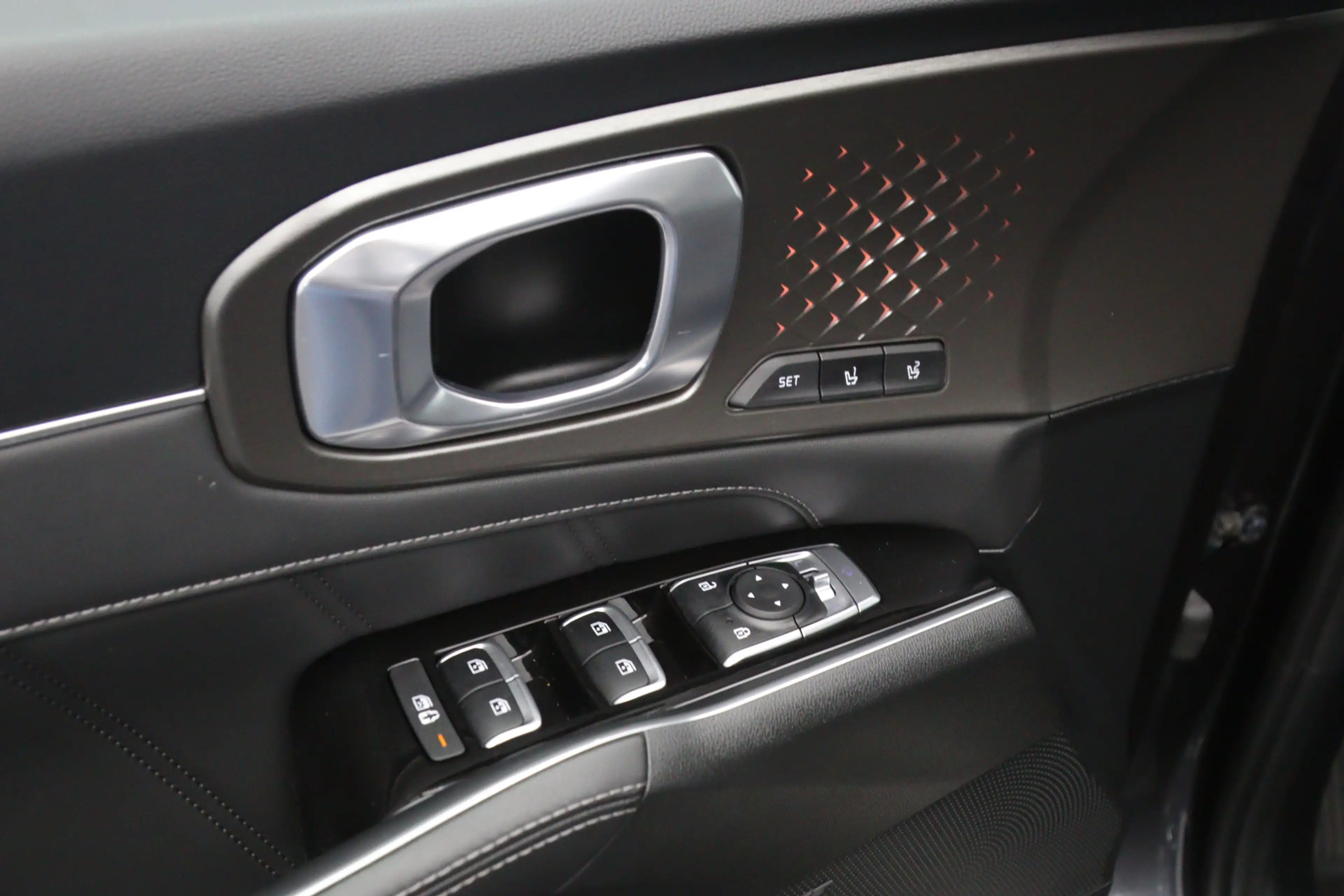 Kia Sorento 1.6 T-GDI Plug-in Hybrid 4WD 266 PK Edition 7p PHE — photo 13