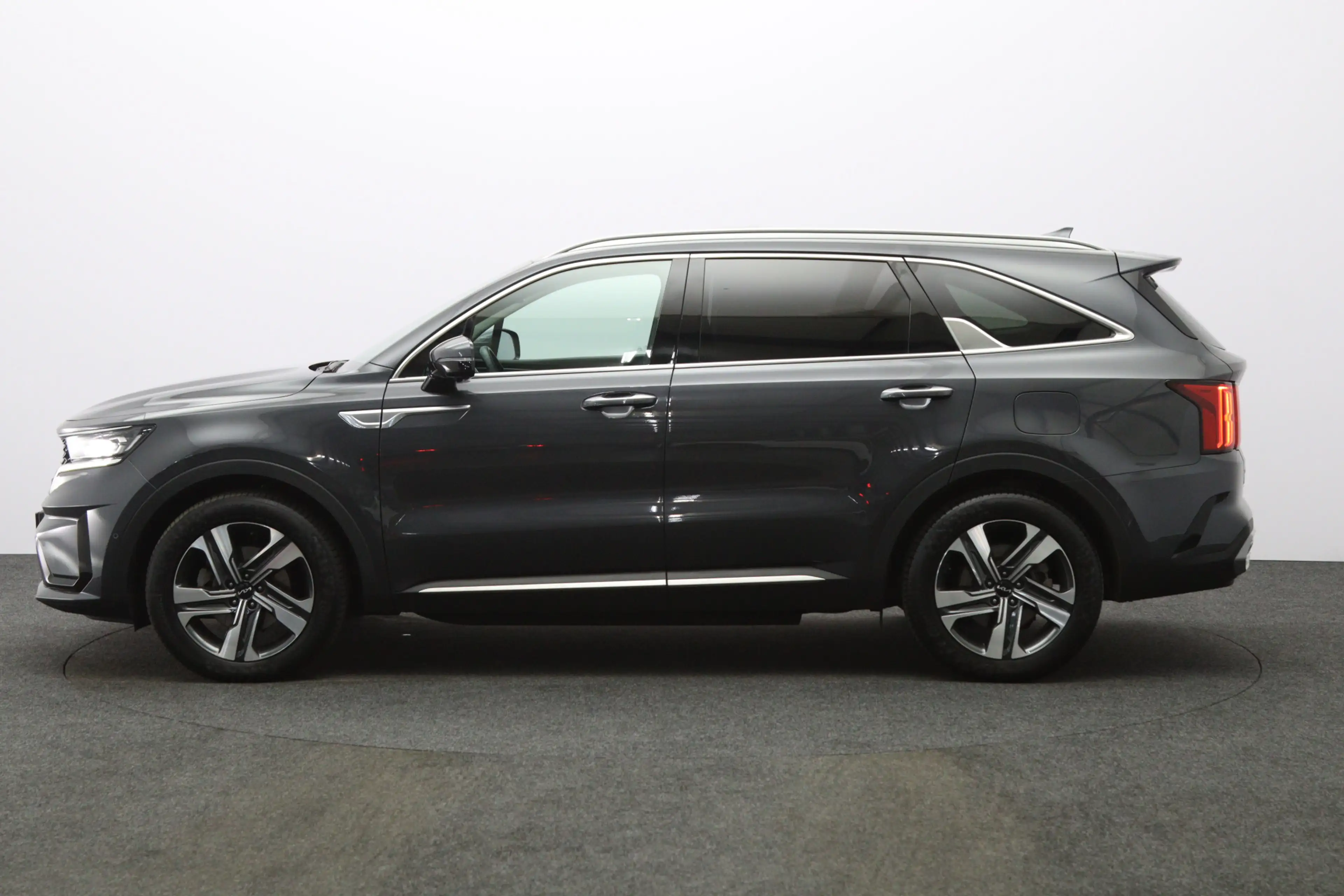 Kia Sorento 1.6 T-GDI Plug-in Hybrid 4WD 266 PK Edition 7p PHE — photo 6
