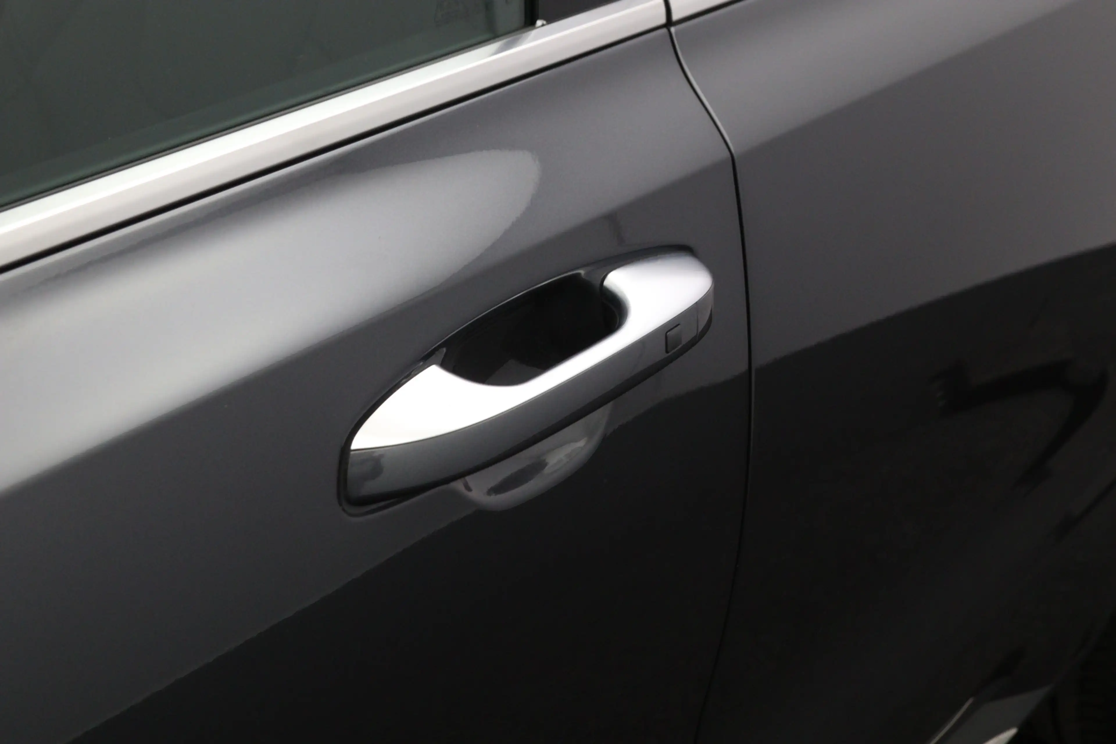 Kia Sorento 1.6 T-GDI Plug-in Hybrid 4WD 266 PK Edition 7p PHE — photo 31