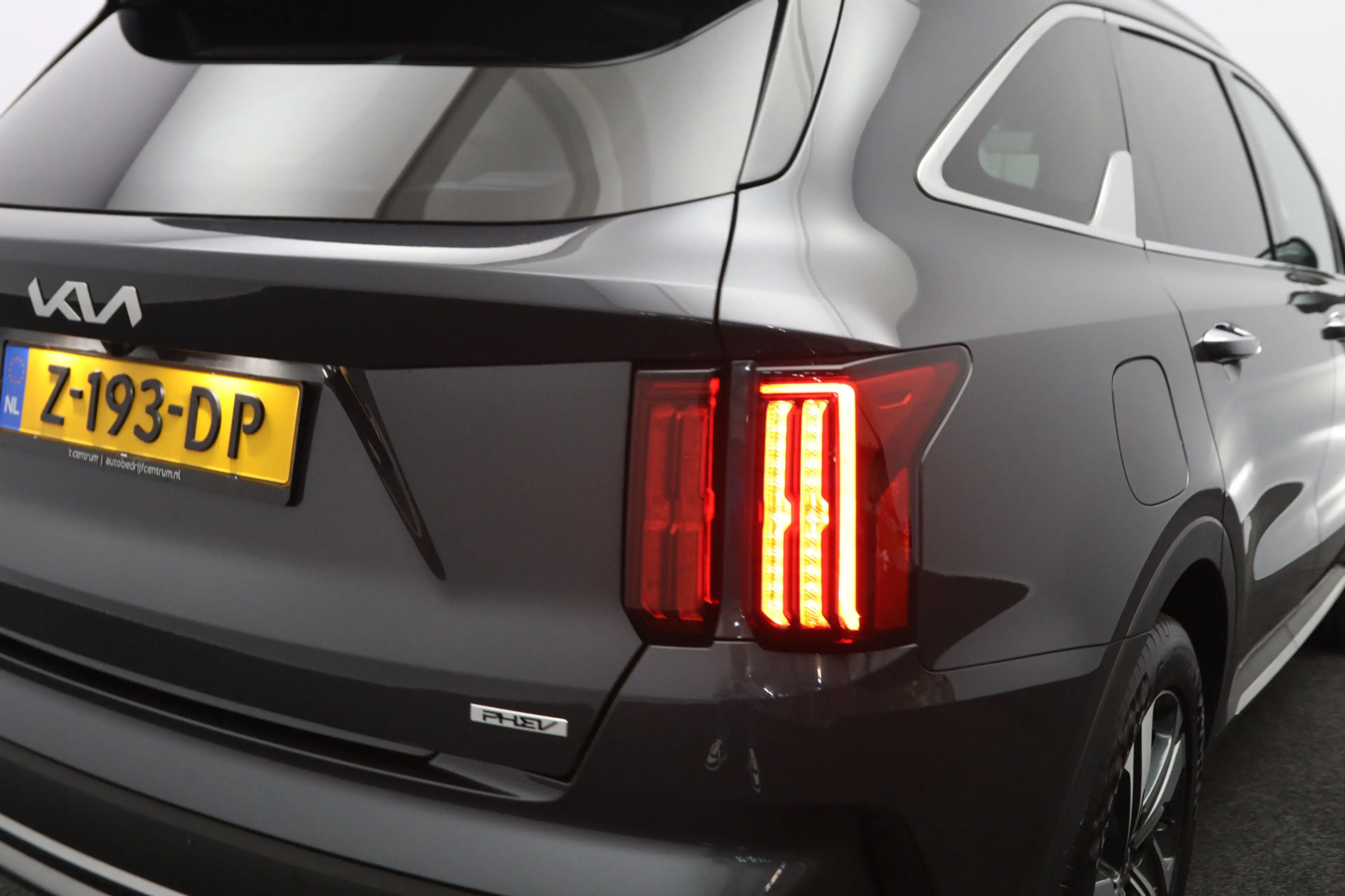 Kia Sorento 1.6 T-GDI Plug-in Hybrid 4WD 266 PK Edition 7p PHE — photo 32