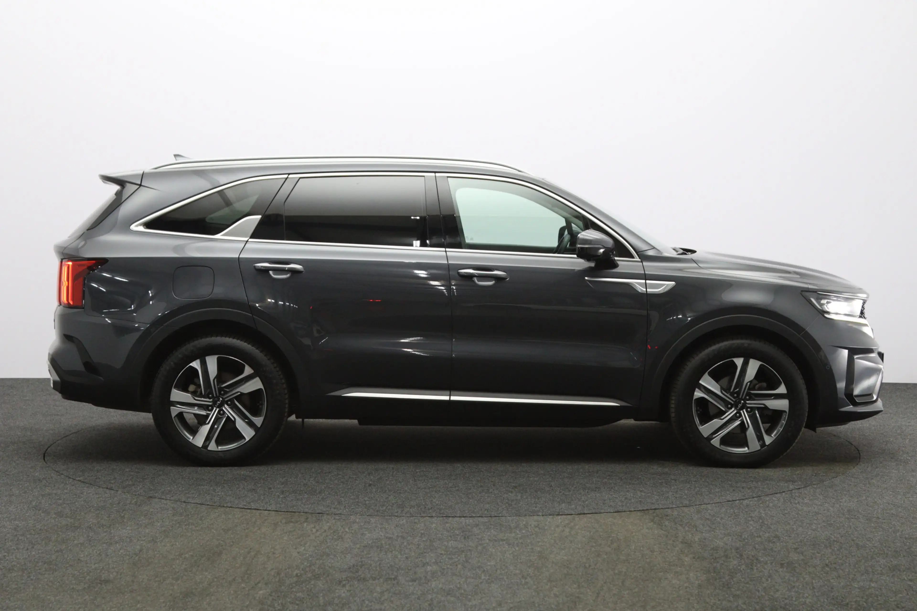 Kia Sorento 1.6 T-GDI Plug-in Hybrid 4WD 266 PK Edition 7p PHE — photo 16