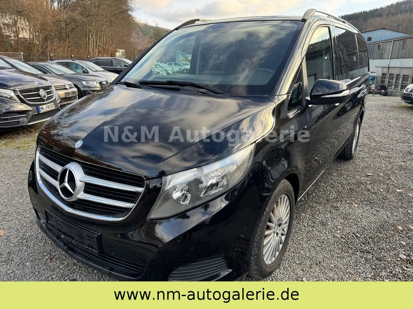 Mercedes-Benz V 220 V V 220 CDI/d, 250 CDI/BT/d EDITION lang Negro - 1