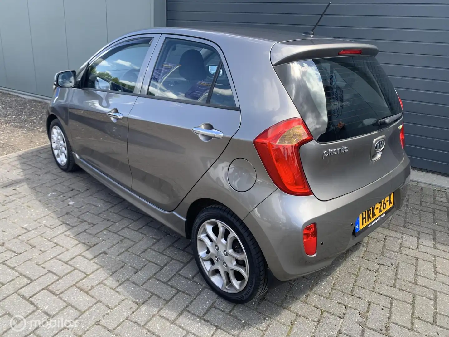 Kia Picanto 1.2 CVVT Comfort Pack | 86PK ! | stoelverw | A/C Gris - 2