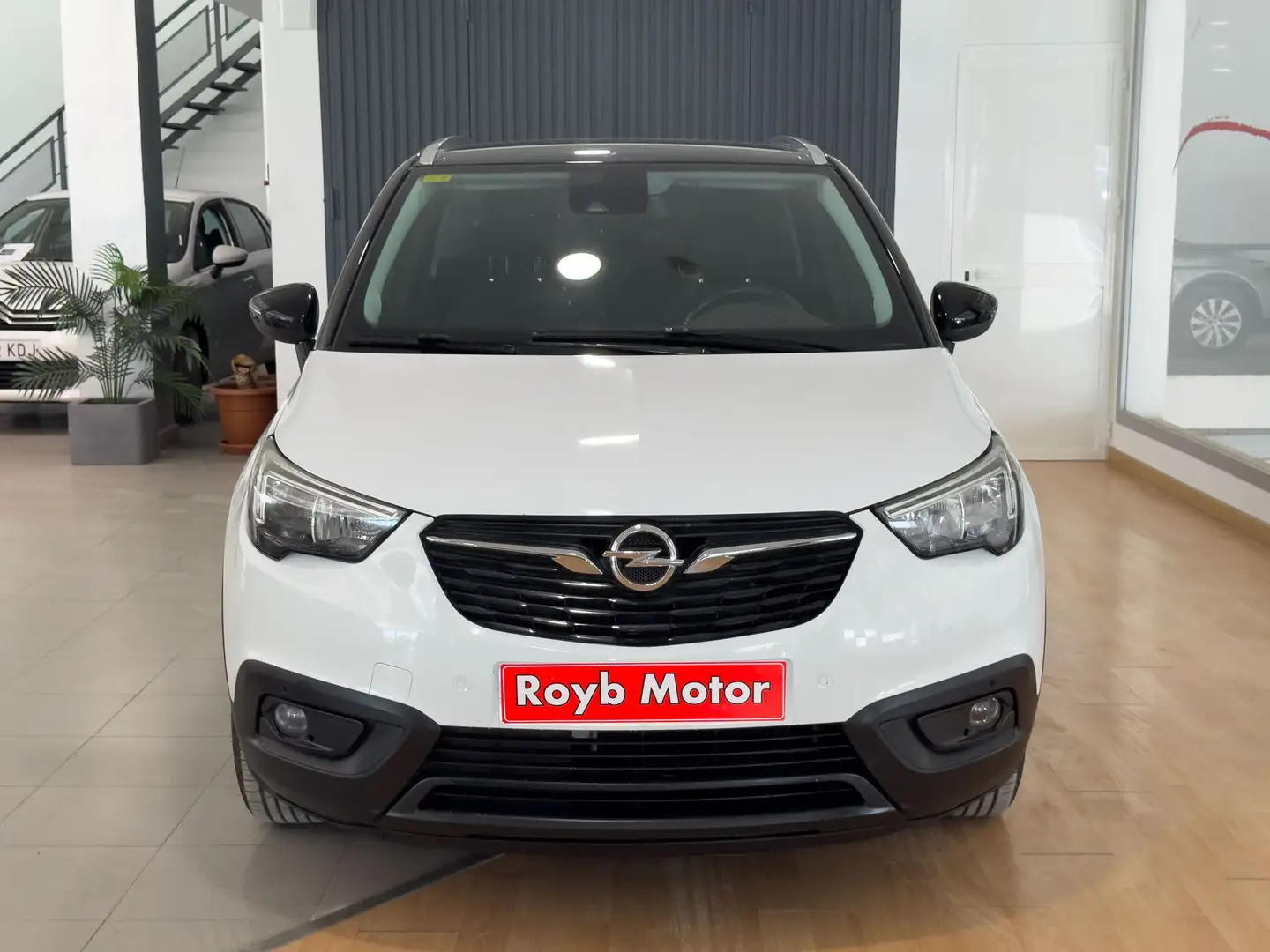 Opel Crossland X 1.2T S&S ecoTEC Selective 110 Bílá - 2