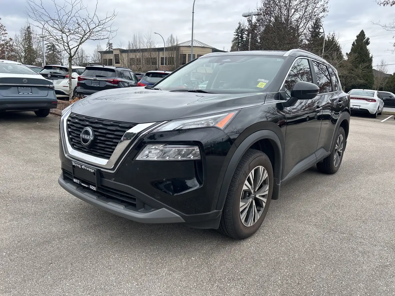 Nissan Rogue снимка Nissan Rogue