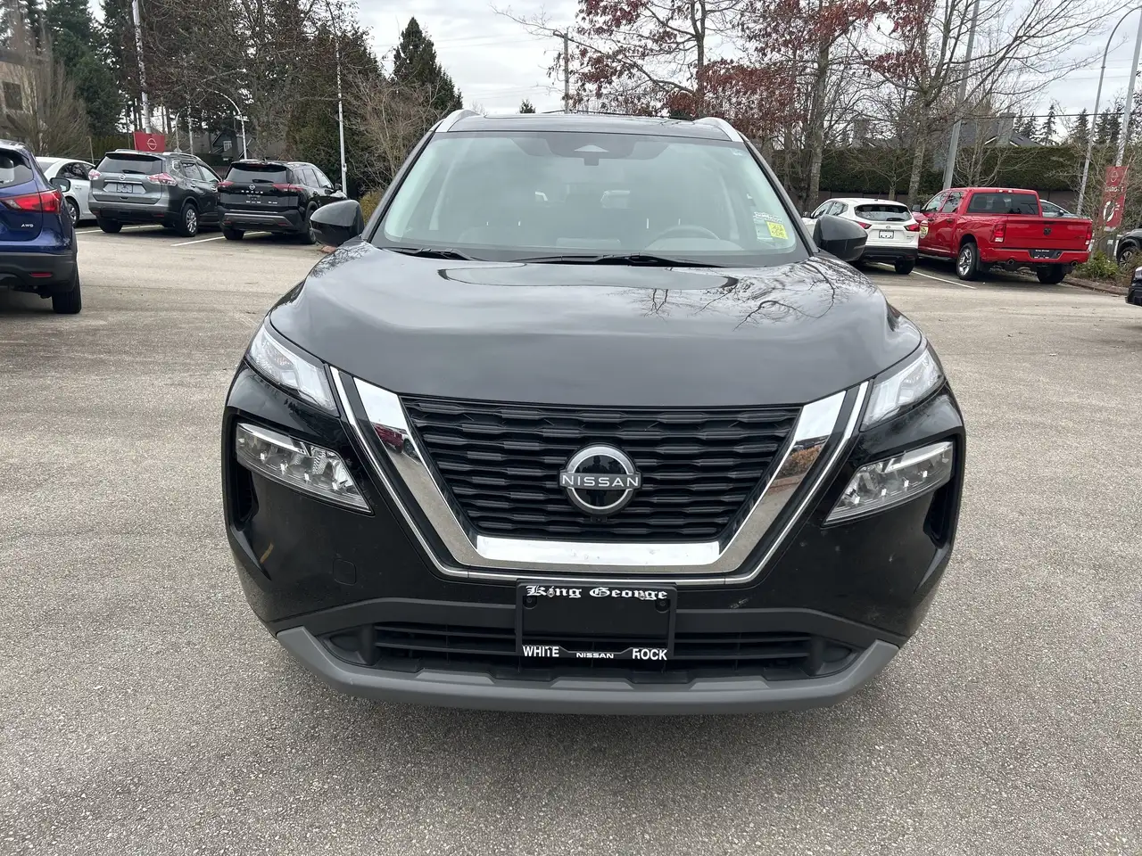 Nissan Rogue снимка Nissan Rogue