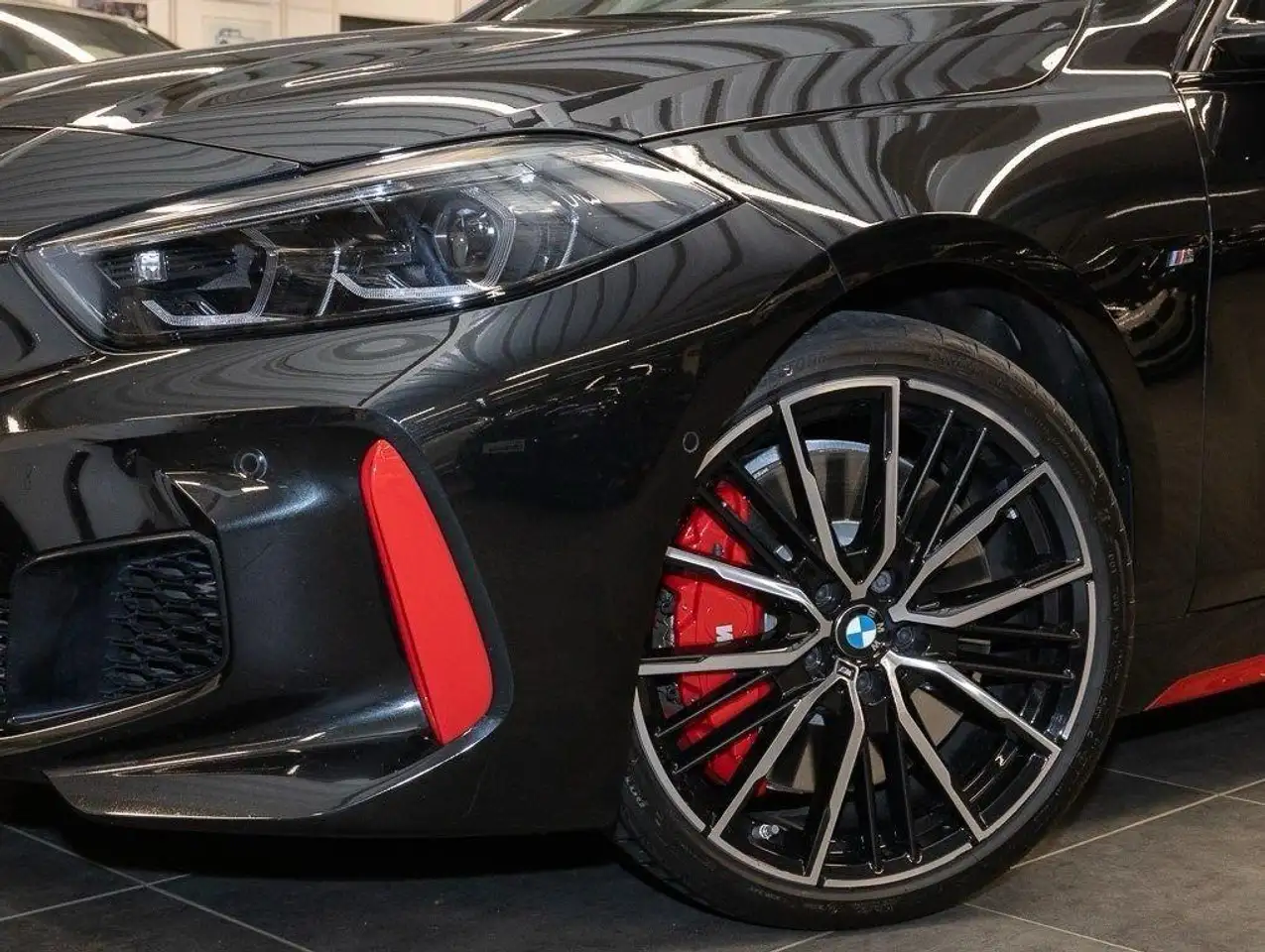 2023 BMW 128 Msport, photograph 3