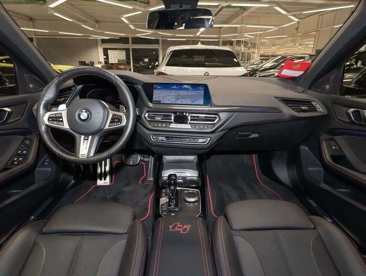 2023 BMW 128 Msport, photograph 2