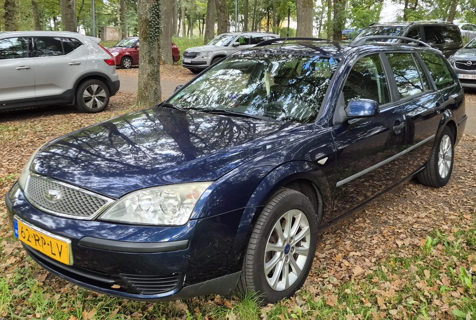 Ford Mondeo 1.8-16V Trend Blauw - 1