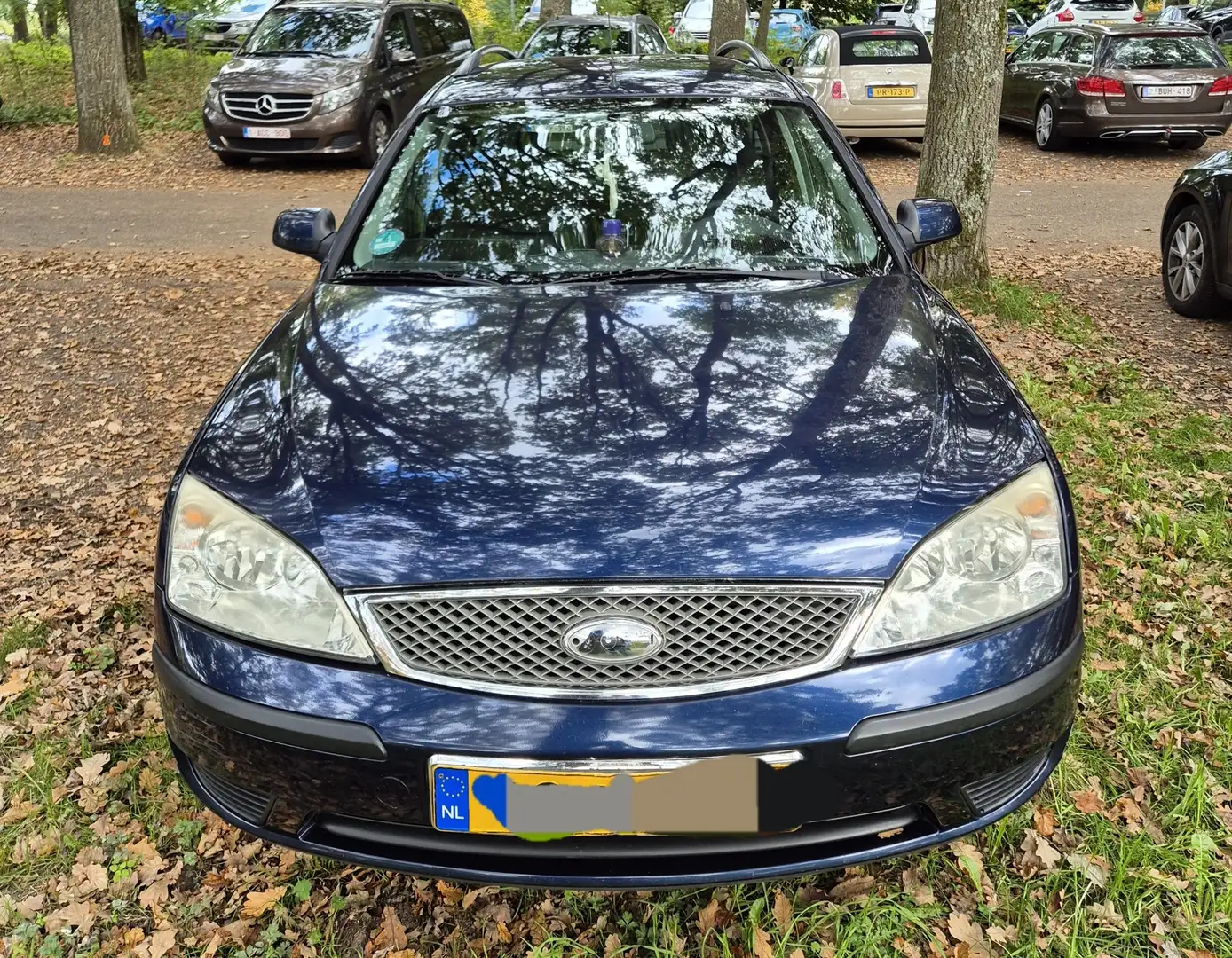 Ford Mondeo 1.8-16V Trend Blauw - 2