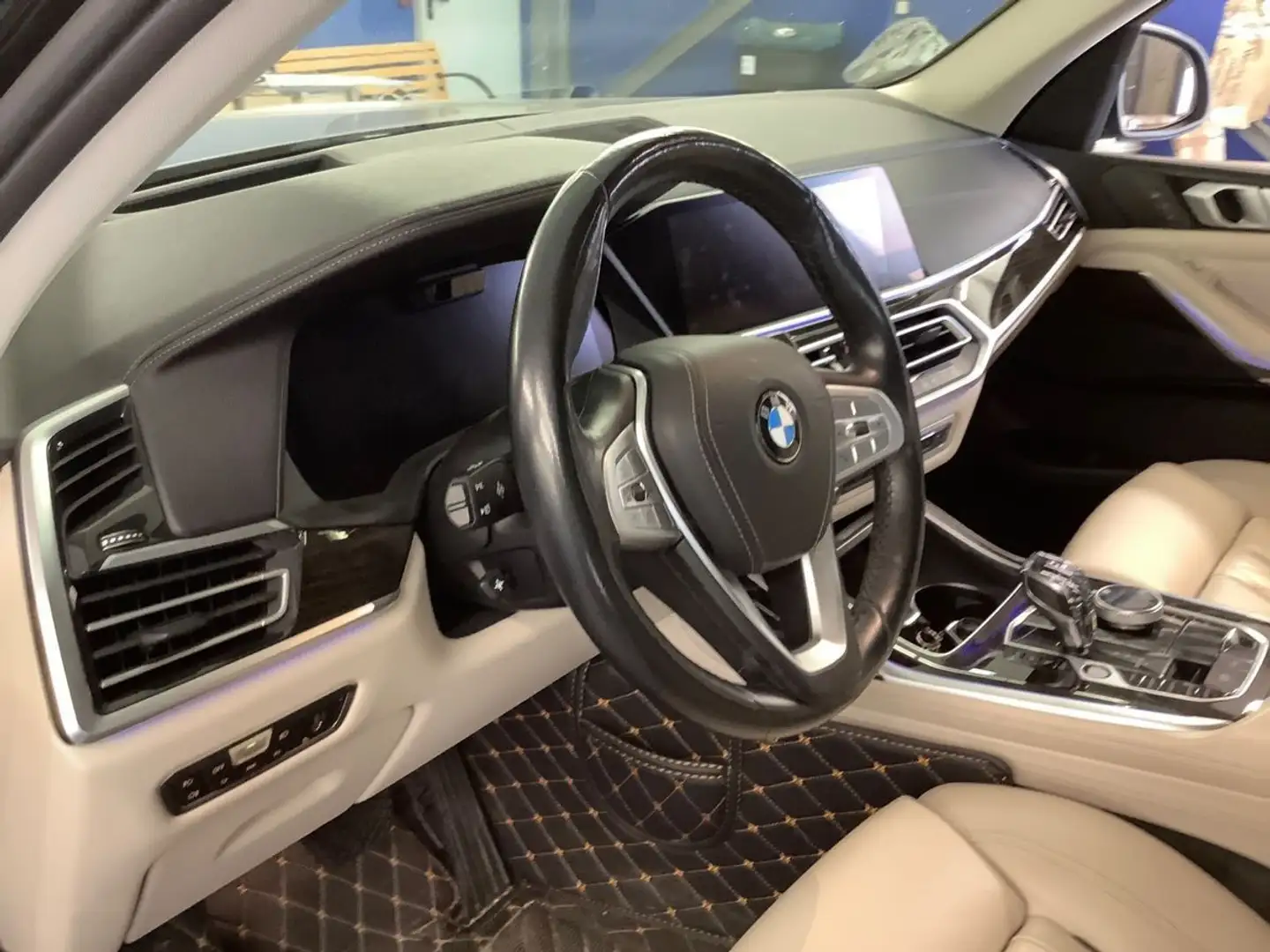 BMW X7 xDrive 30 d|Sky Lounge|Laser|HUD|AHK|6 Sitze| Noir - 2