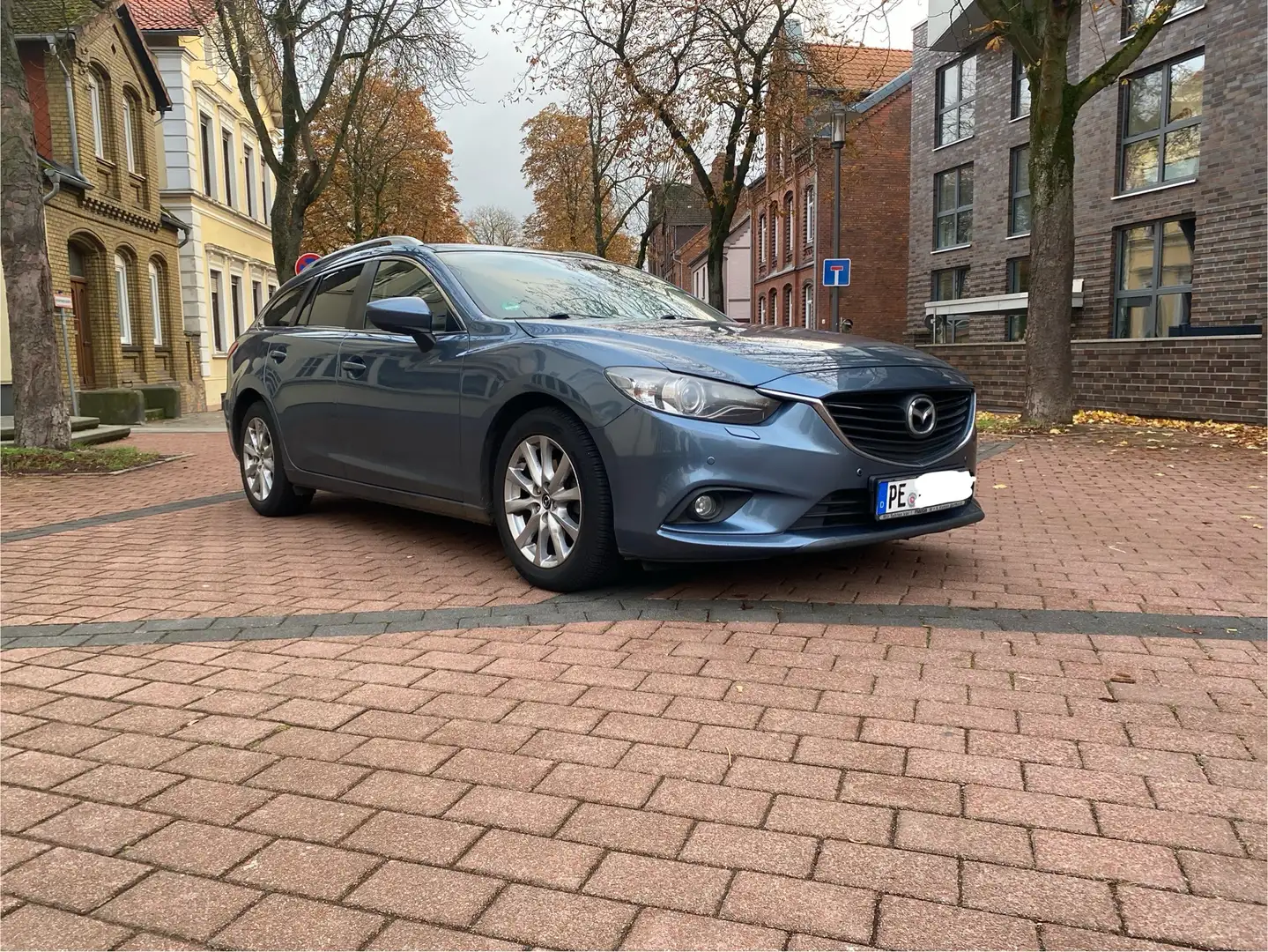 Mazda 6 2.2 Kombi SKYACTIV-D Aut. Center-Line - 1