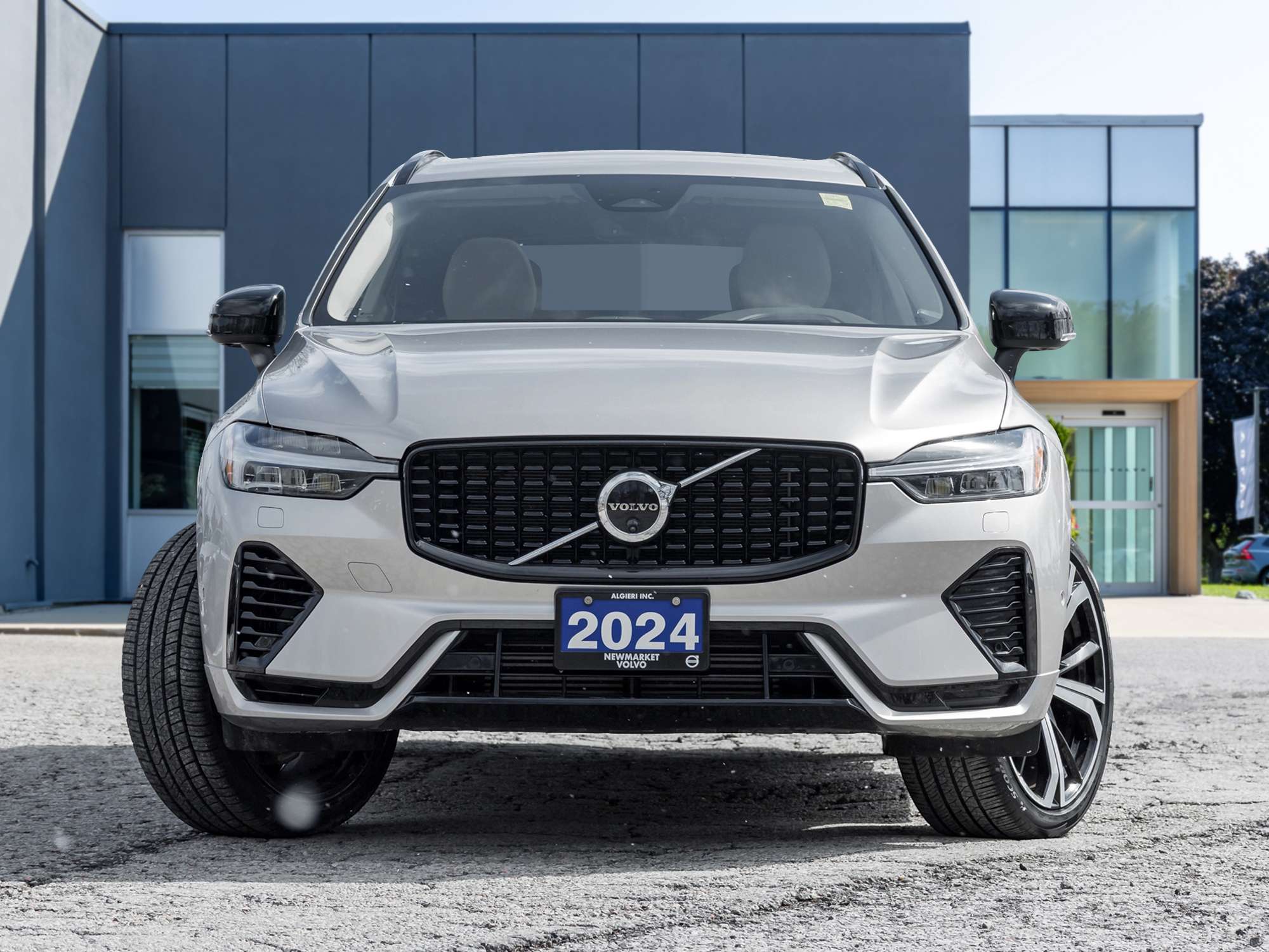 2024 Volvo XC60 T8 eAWD PHEV ULTIMATE |OFF LEASE |ONE OWNER |CPO alt 2