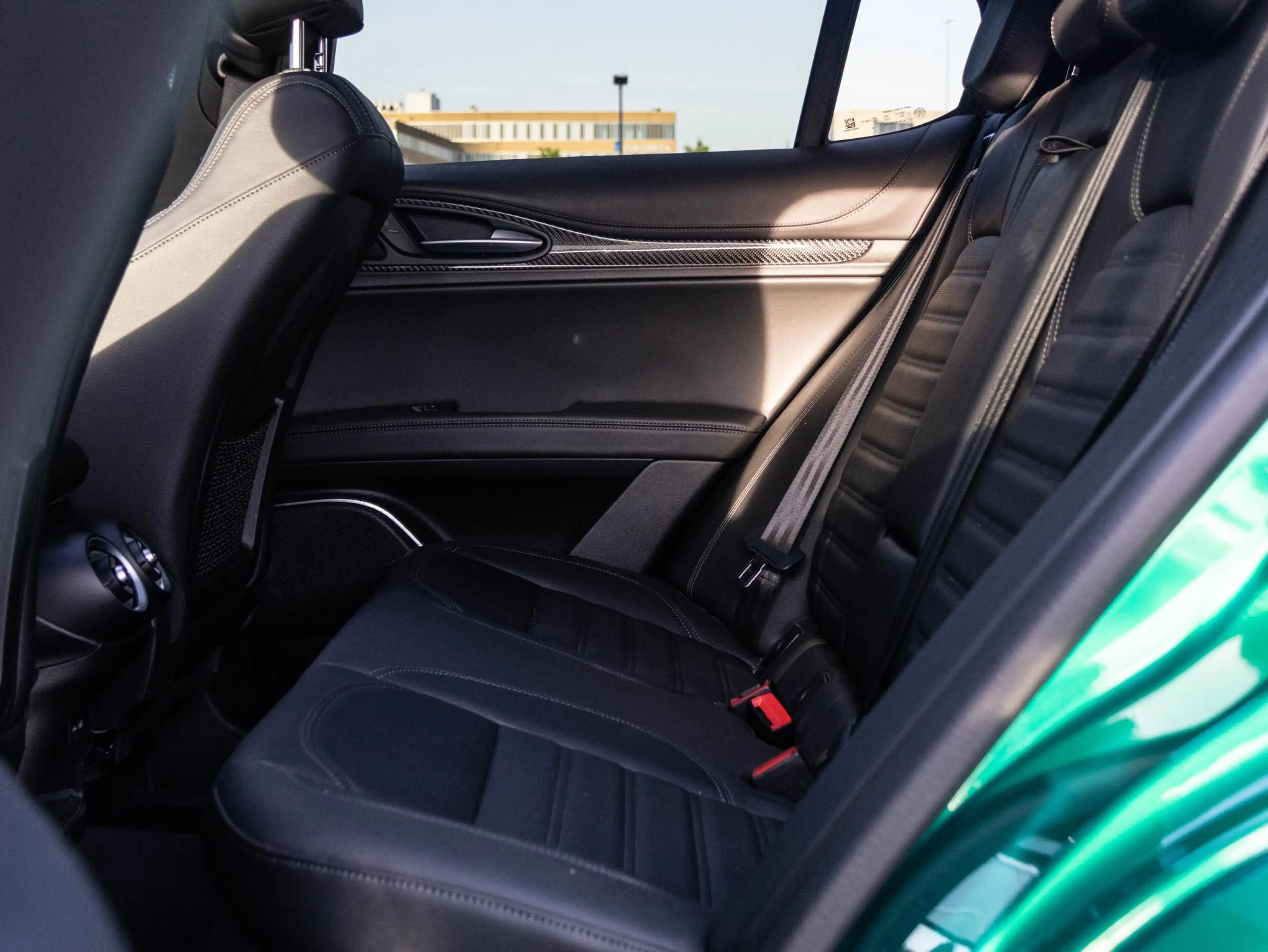 Alfa Romeo Stelvio 2.9 V6 AWD Quadrifoglio | Pano | Harman & Kardon | — photo 13