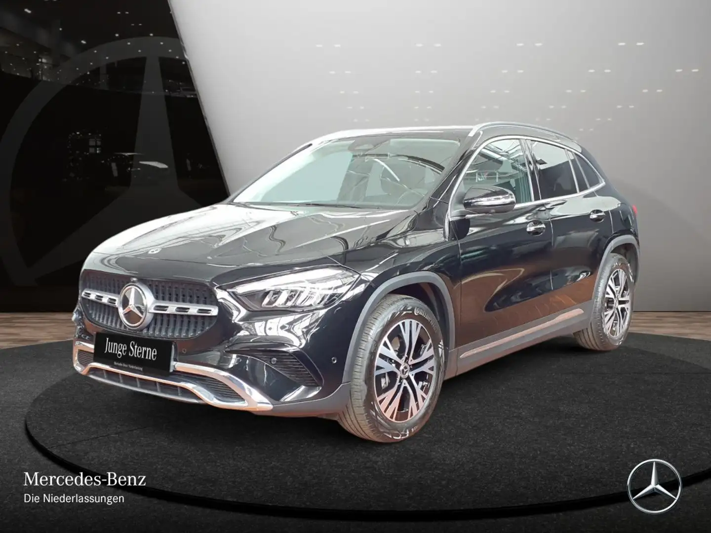 Mercedes-Benz GLA 180 d PROGRESSIVE+360°+AHK+LED+TOTW+KEYLESS Negro - 2