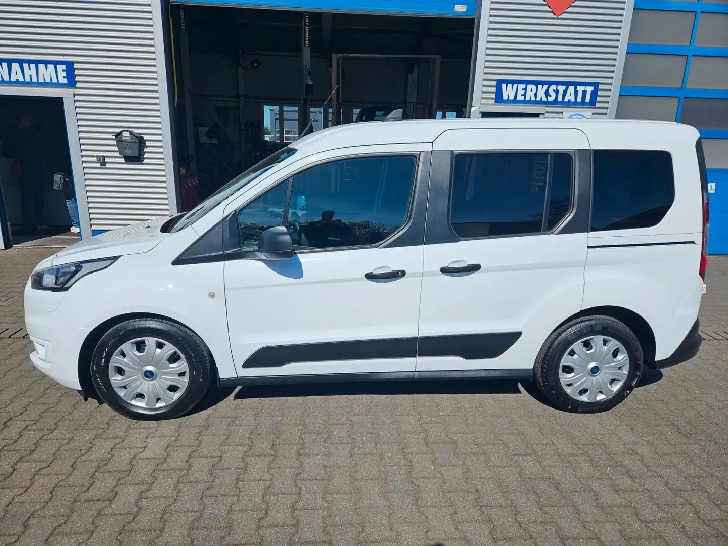 Ford Transit Connect Klima Navi SHZ FHZ DAB FSE Blanco - 2