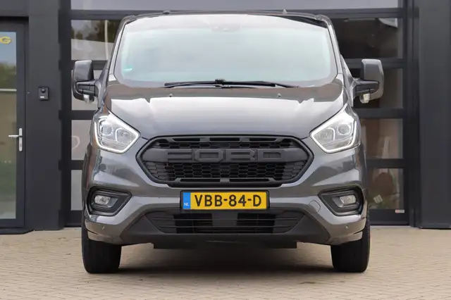 Ford Transit Custom view 21