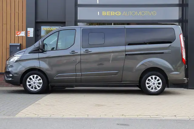 Ford Transit Custom view 10