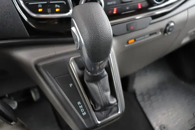 Ford Transit Custom view 30