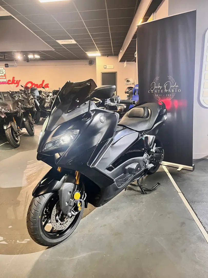 Yamaha TMAX 560 - 2