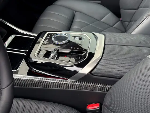 BMW 740 d xDrive Limousine M-Sportpaket Pro Ansicht 17