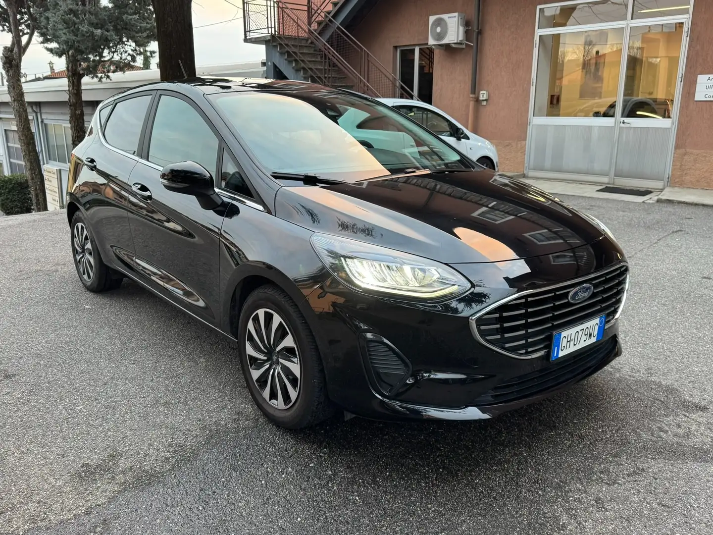 Ford Fiesta 5p 1.0 ecoboost h Titanium 125cv UNICO PROPR. Nero - 2
