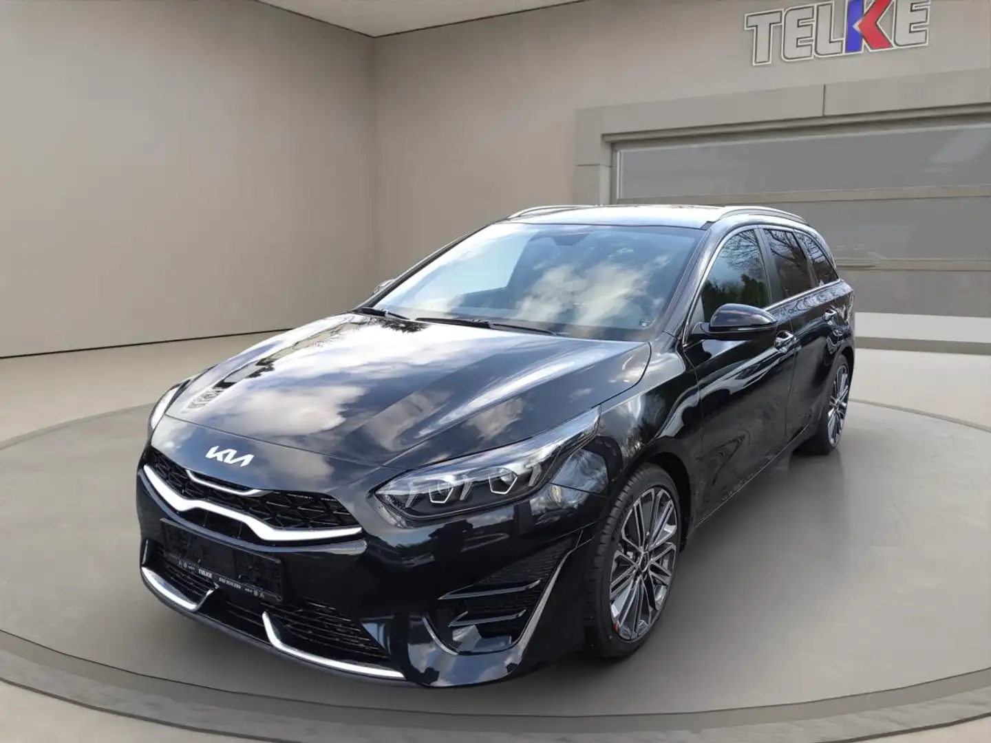 Kia Ceed / cee'd CEED SW 1.5T 140 DCT7 GTL TEC Schwarz - 1