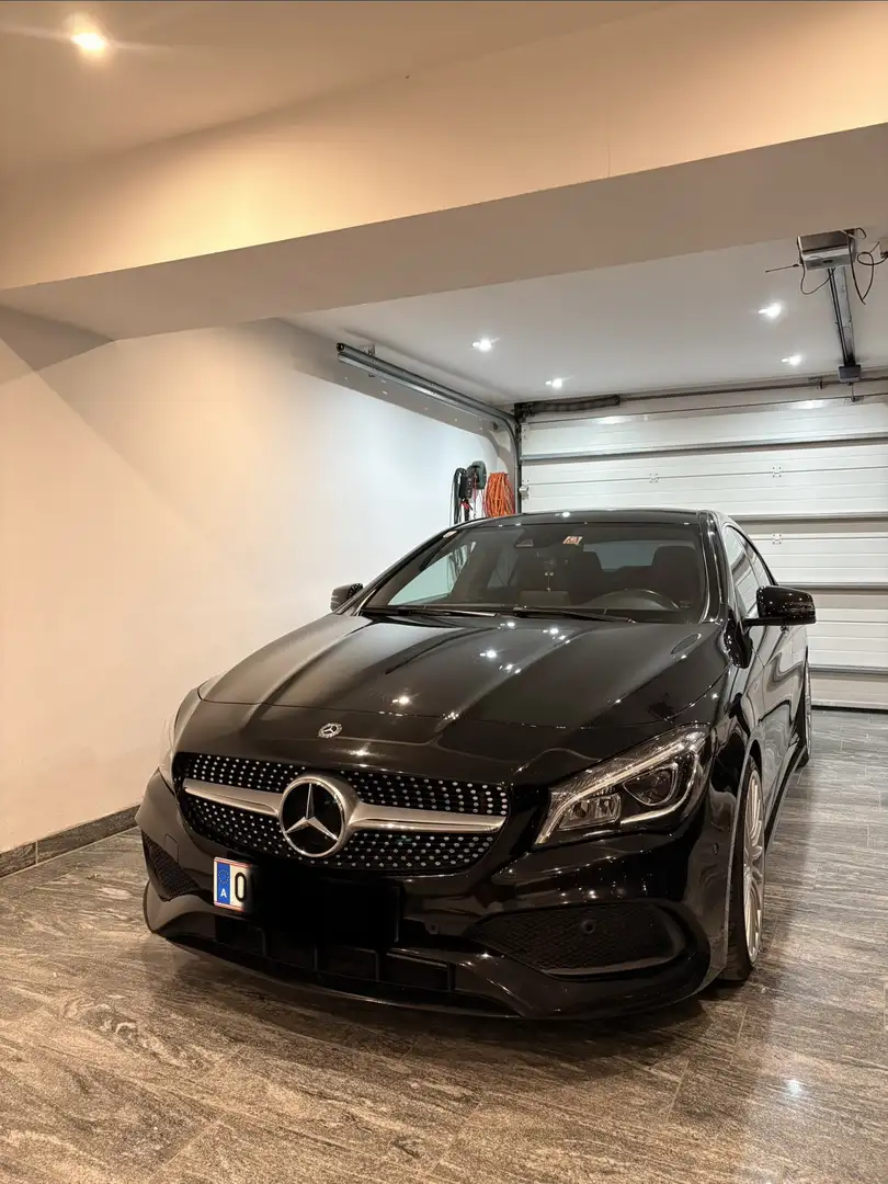 Mercedes-Benz CLA 220 d 4Matic 7G-DCT AMG Line - 2