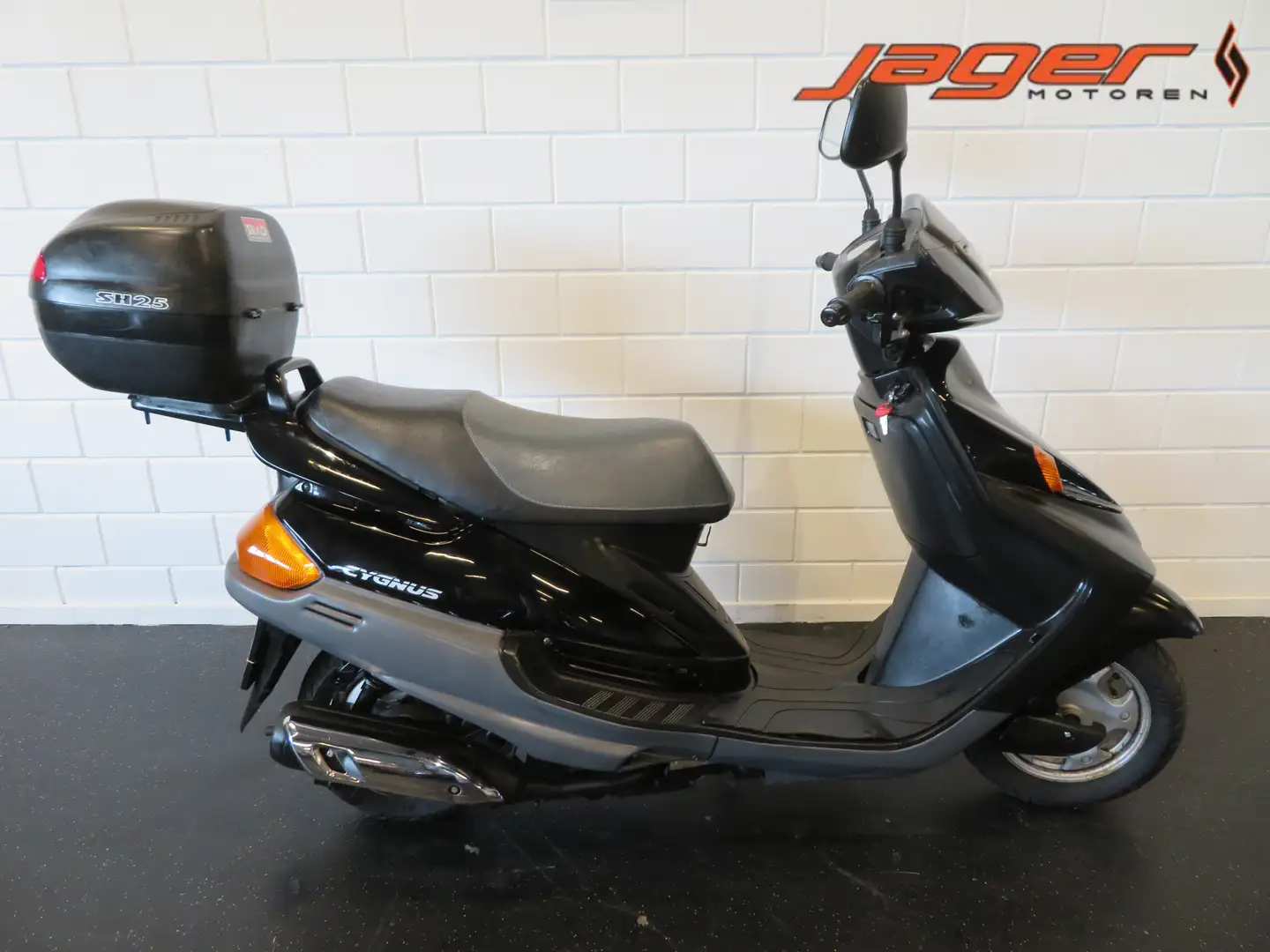 Yamaha XC 125 TR SUPER! Zwart - 1