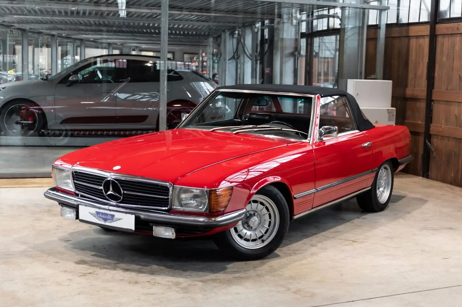 Mercedes-Benz 350 SL | Deutsches Fahrzeug crvena - 2