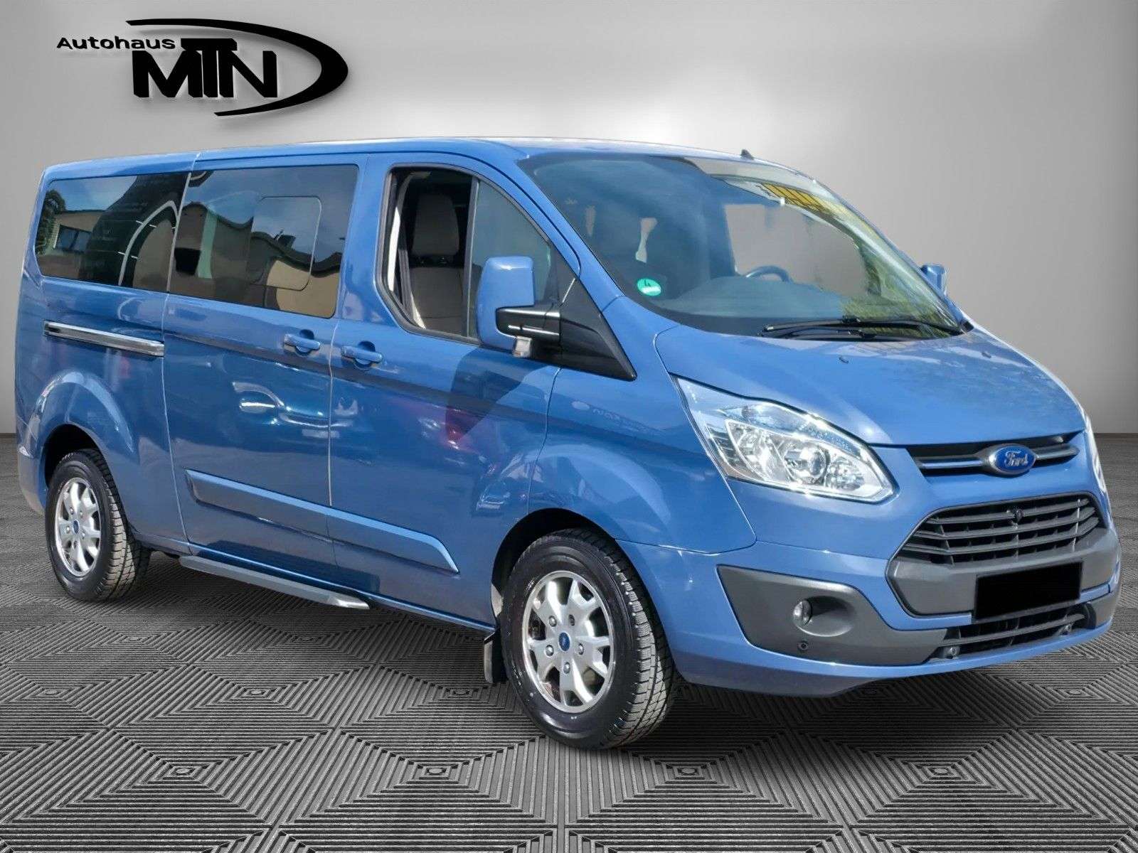 Használt Ford Tourneo Custom 2.2