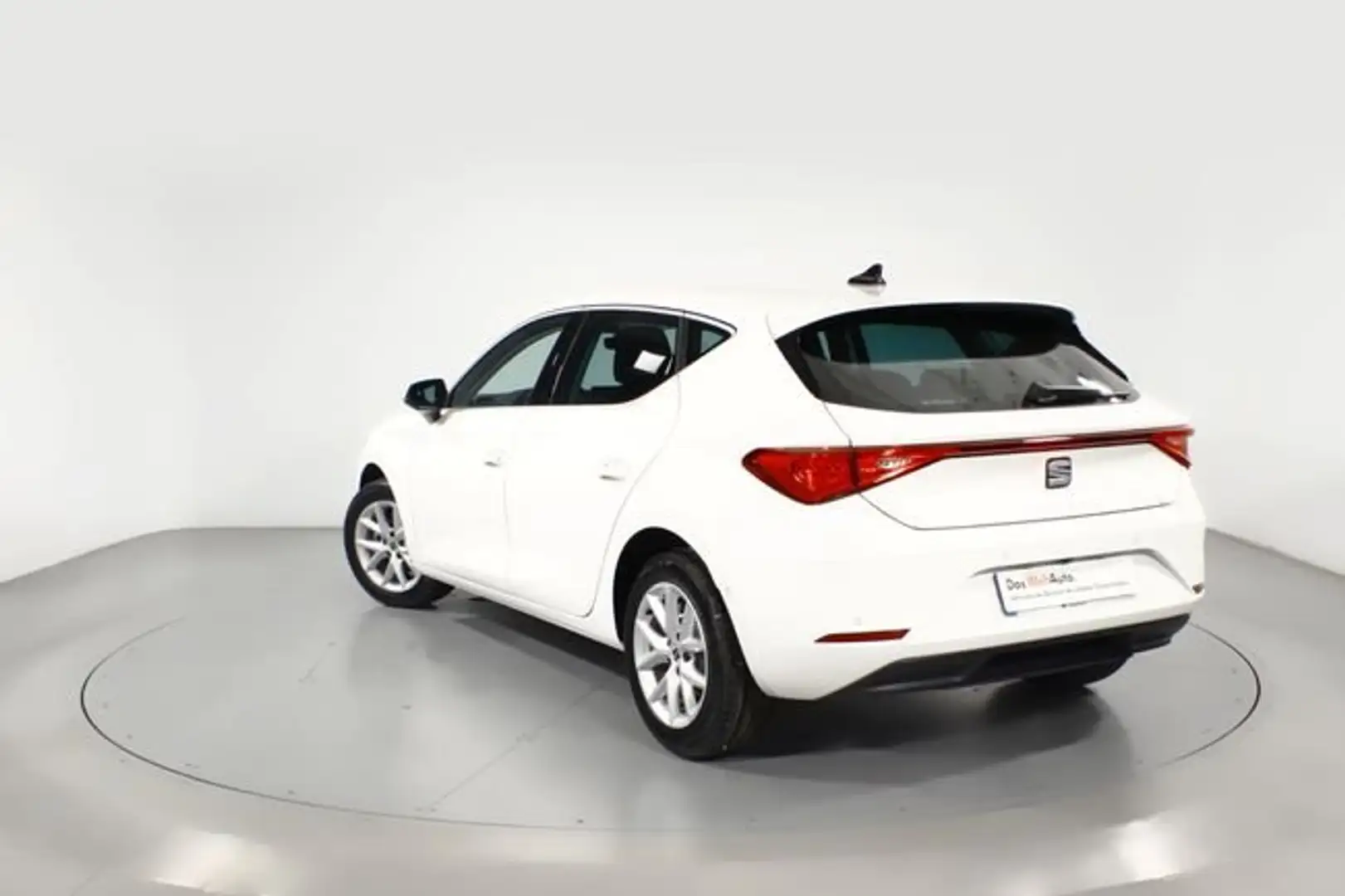 SEAT Leon 1.5 ETSI MHEV 85KW S/S STYLE XL DSG 5P Blanco - 2