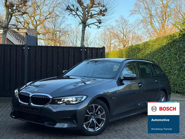 BMW 330 3-serie 330e