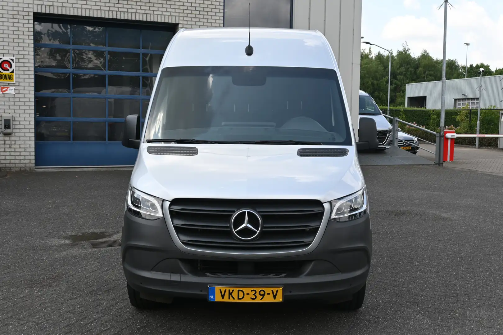 Mercedes-Benz Sprinter 315 CDI L3H2 MARGE 3500 KG trekhaak, LED koplampen Zilver - 2