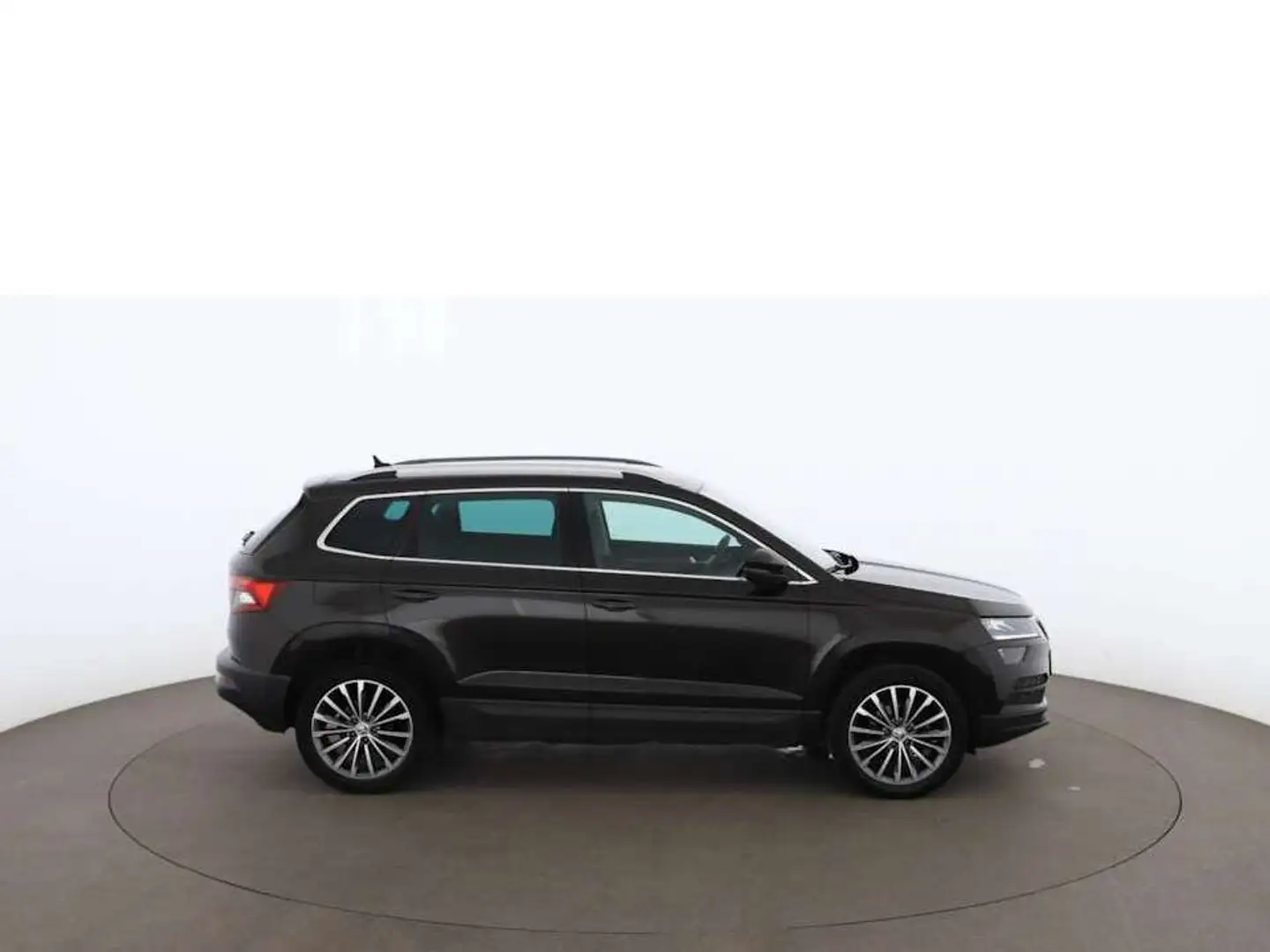 Skoda Karoq 1.0 TSI Style LED RADAR NAVI LEDER R-CAM Braun - 2