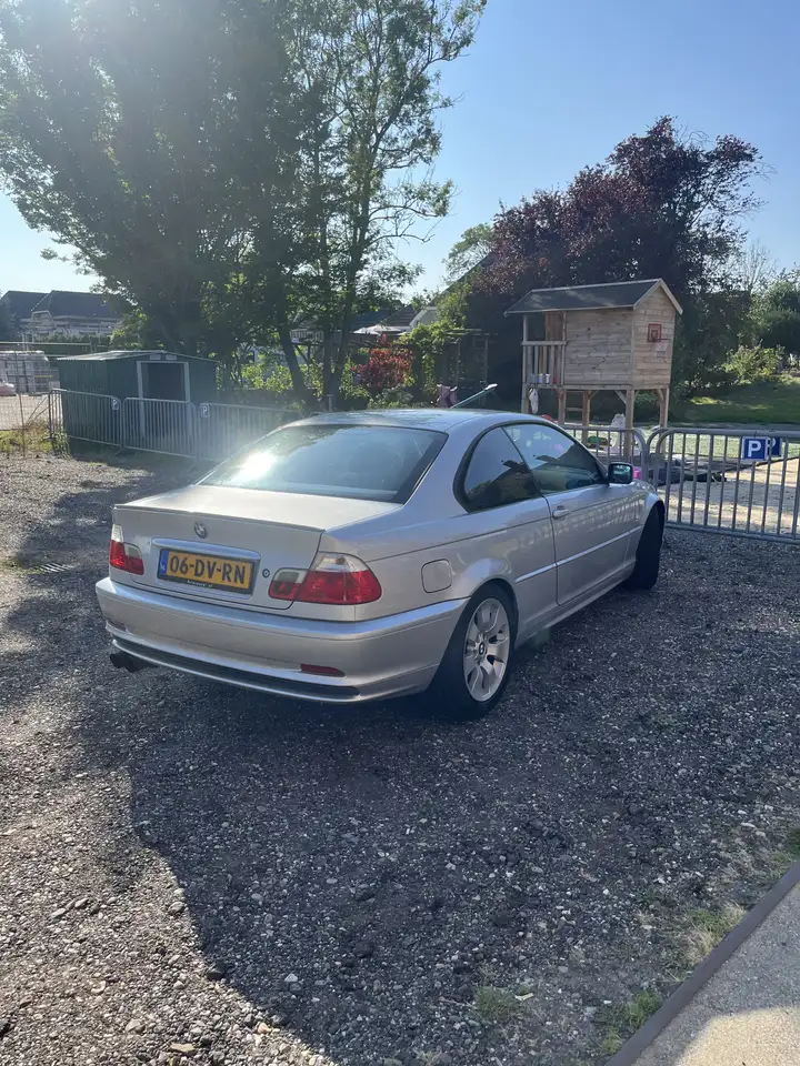 BMW 318 Ci, foto 2