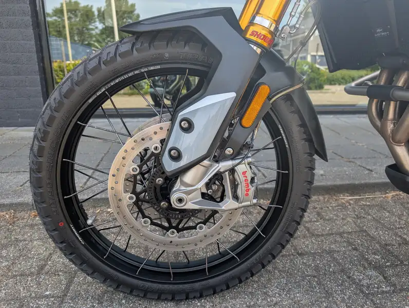 Triumph Tiger 900 - foto 6