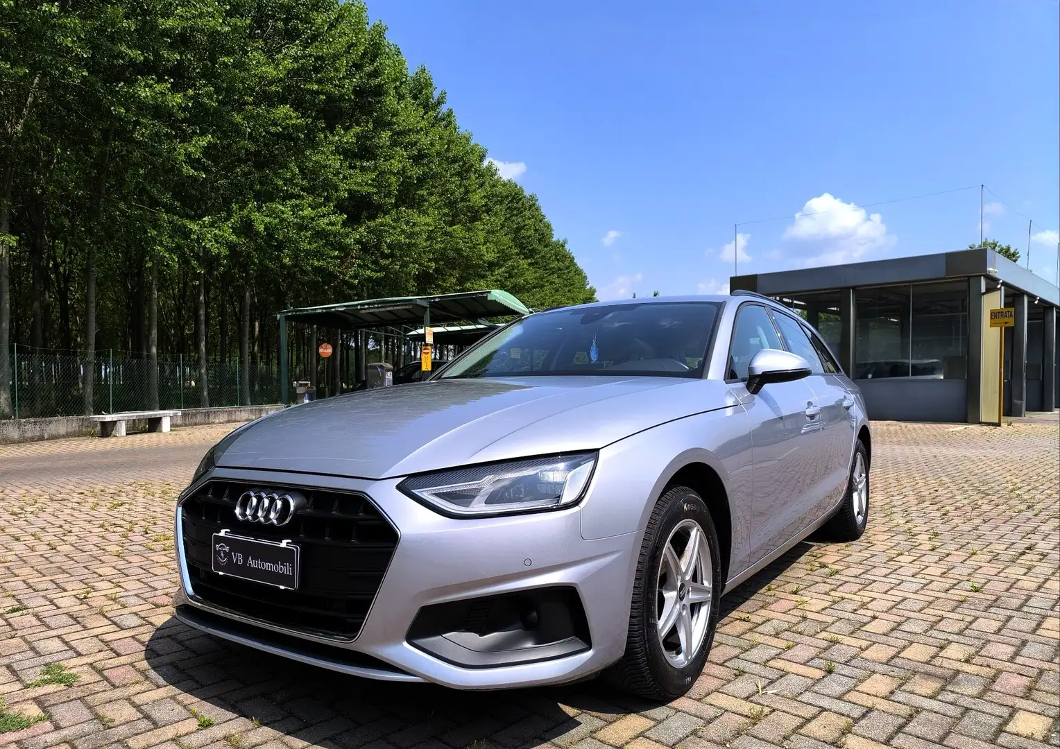 Audi A4 Avant 35 2.0 tdi mhev Business Advanced 163cv s-tr - 1