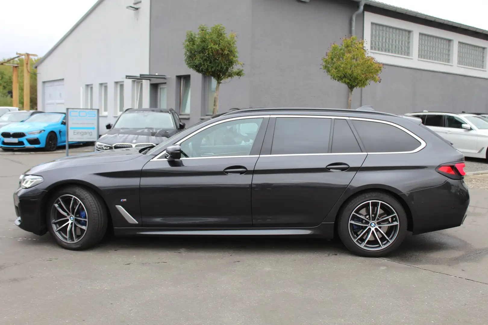 BMW 530 d Tour. xDrive M Sportpaket+Komfortsitz+Standh.+ Grau - 1