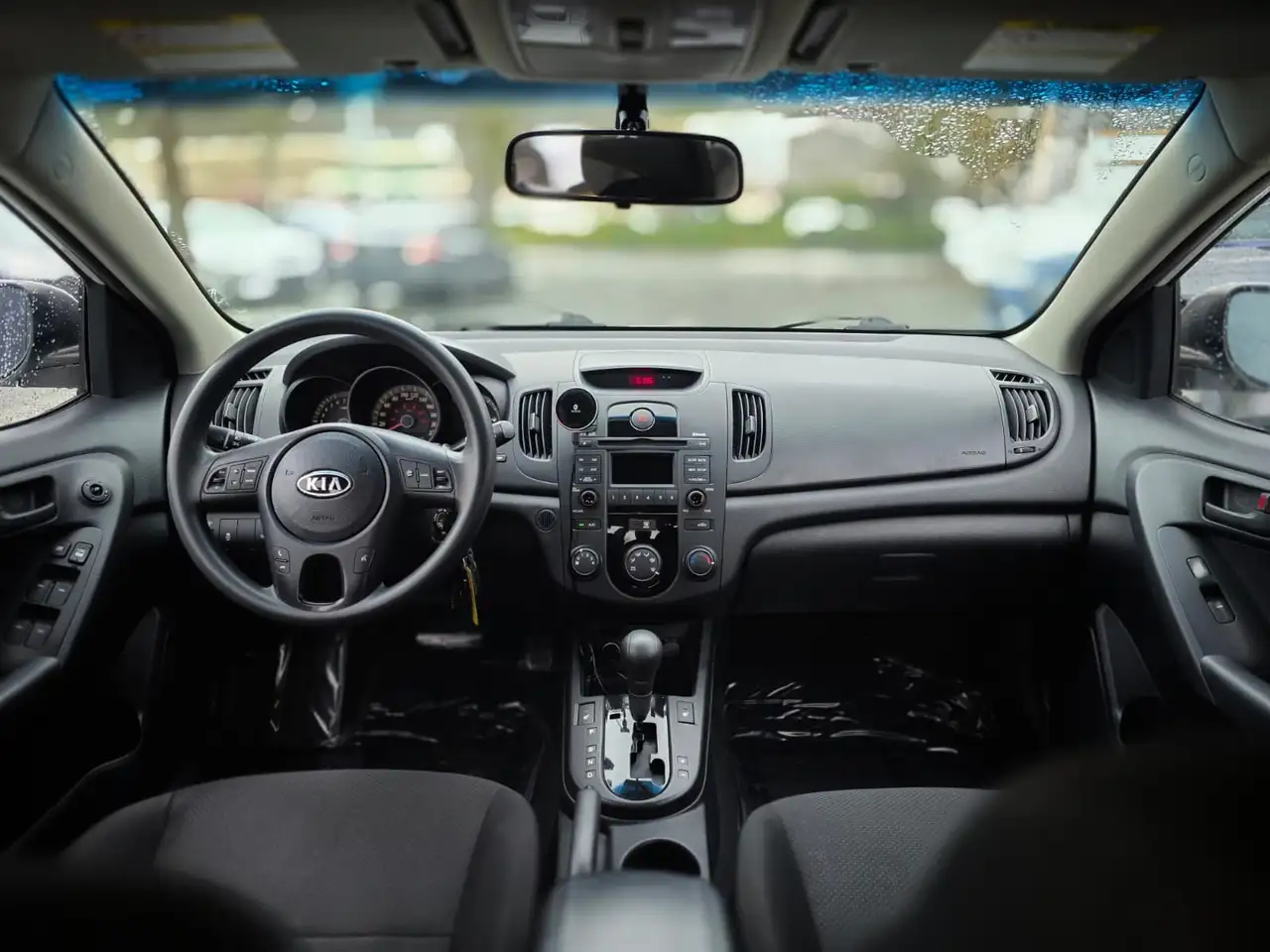 Kia Forte снимка Kia Forte