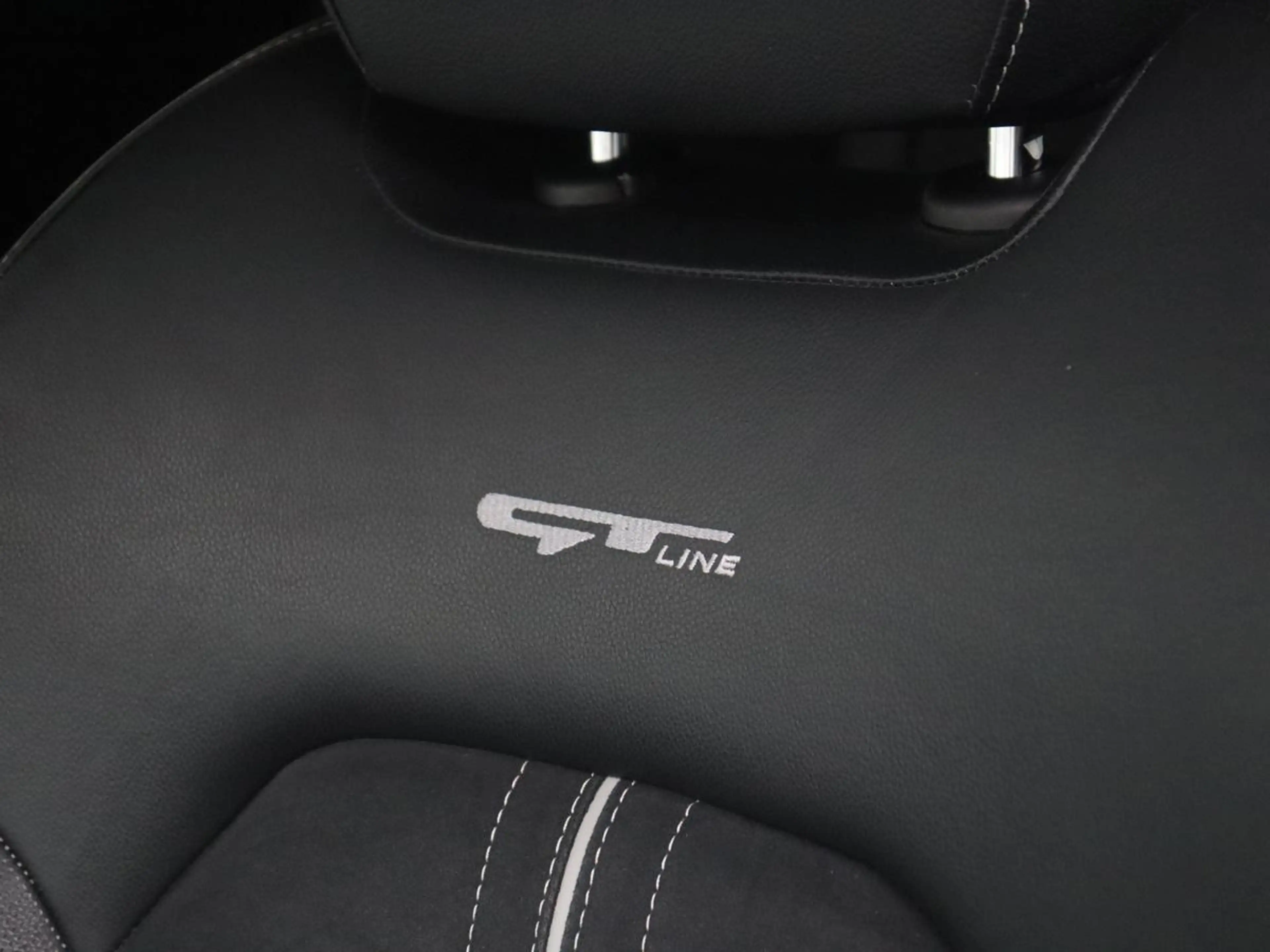 Kia ProCeed / pro_cee'd 1.4 T-GDI GT-Line | Leder/alcantara | Stuur/stoel — photo 25